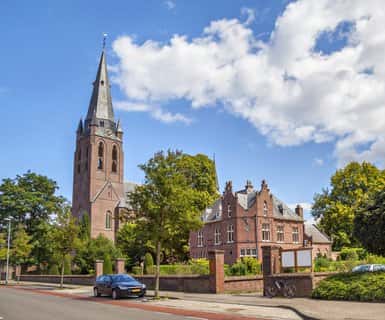 Levné lety na trase Katovice - Eindhoven