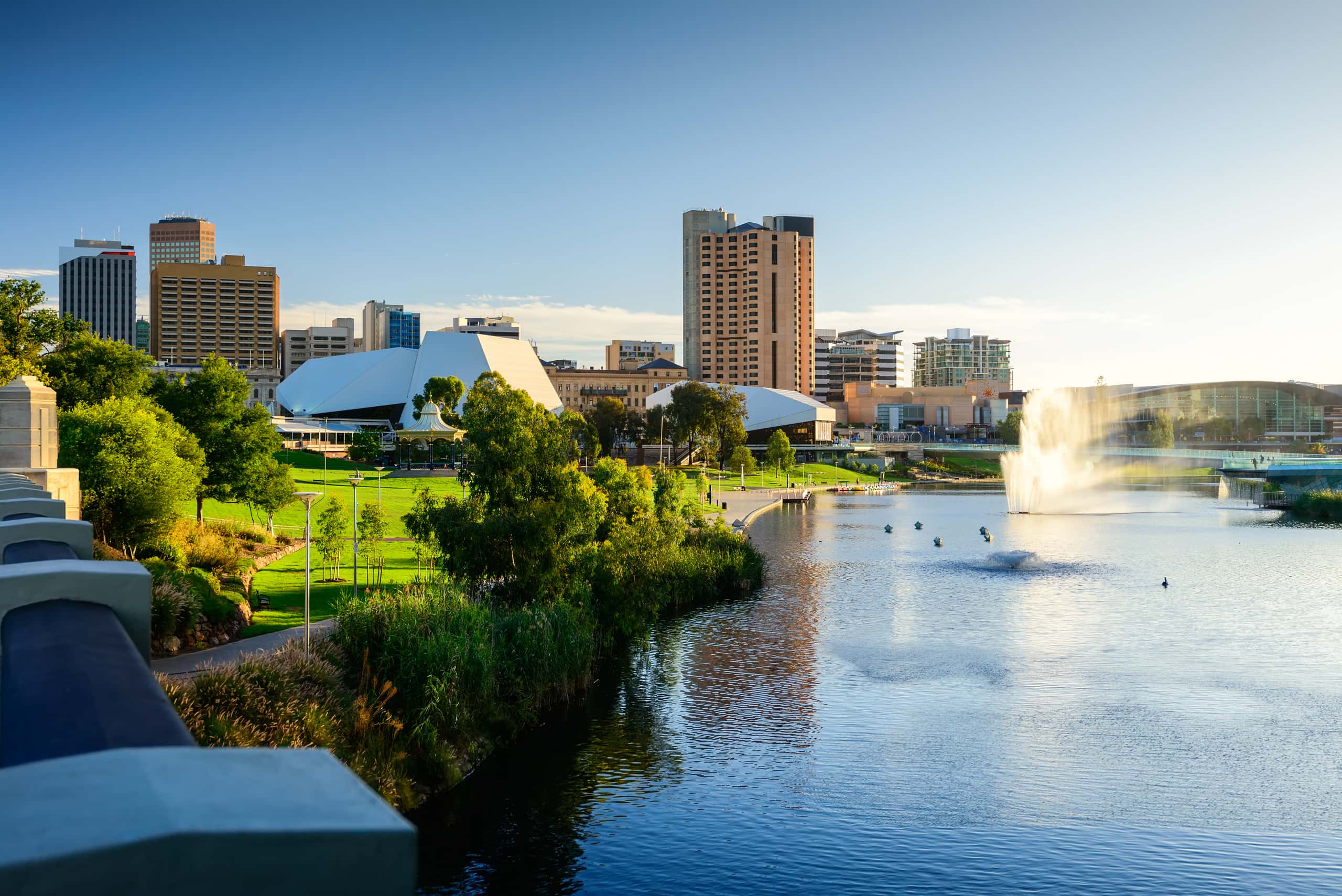 Cheap flights from Melbourne to Adelaide from $69