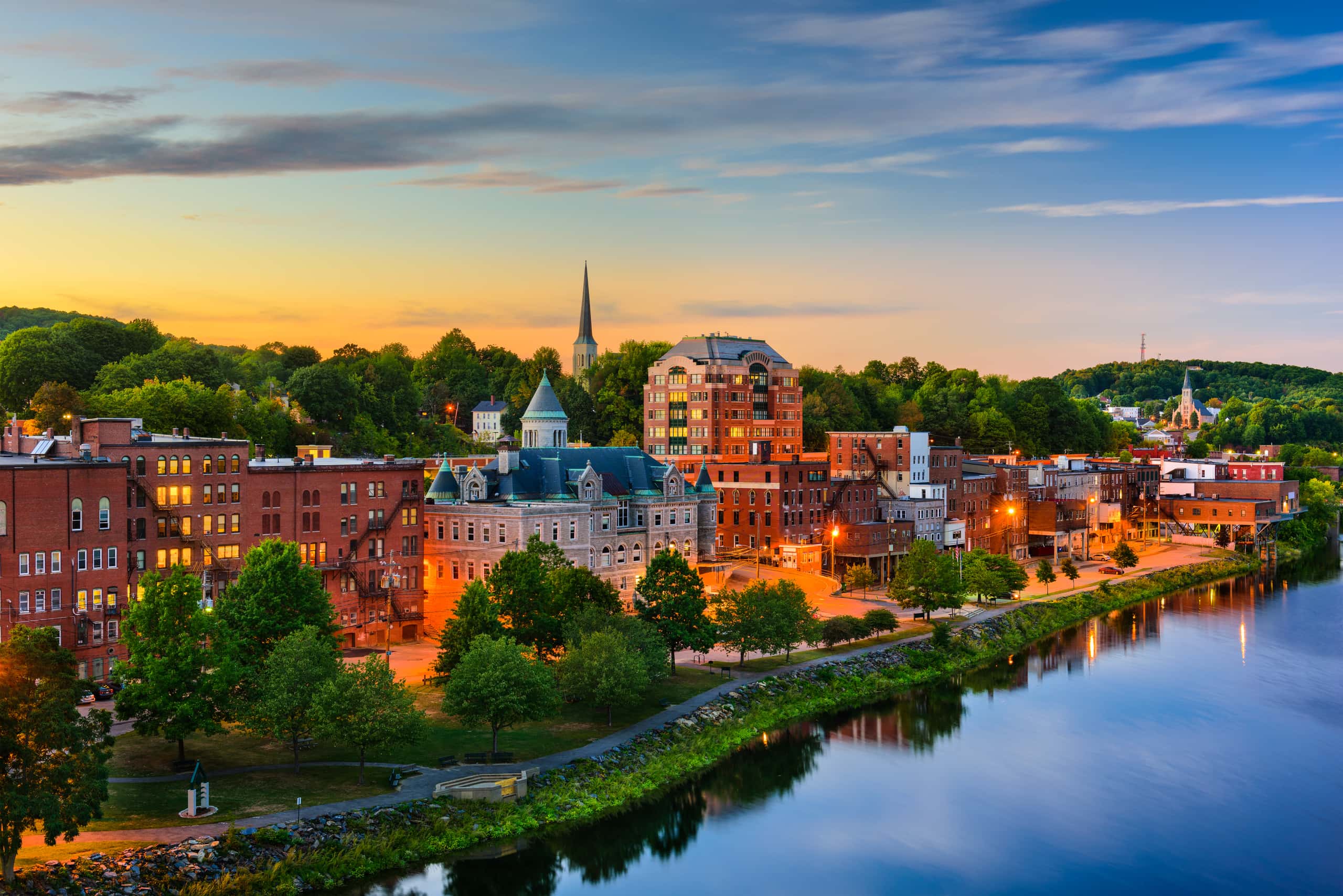 Cheap flights from London to Augusta from £327