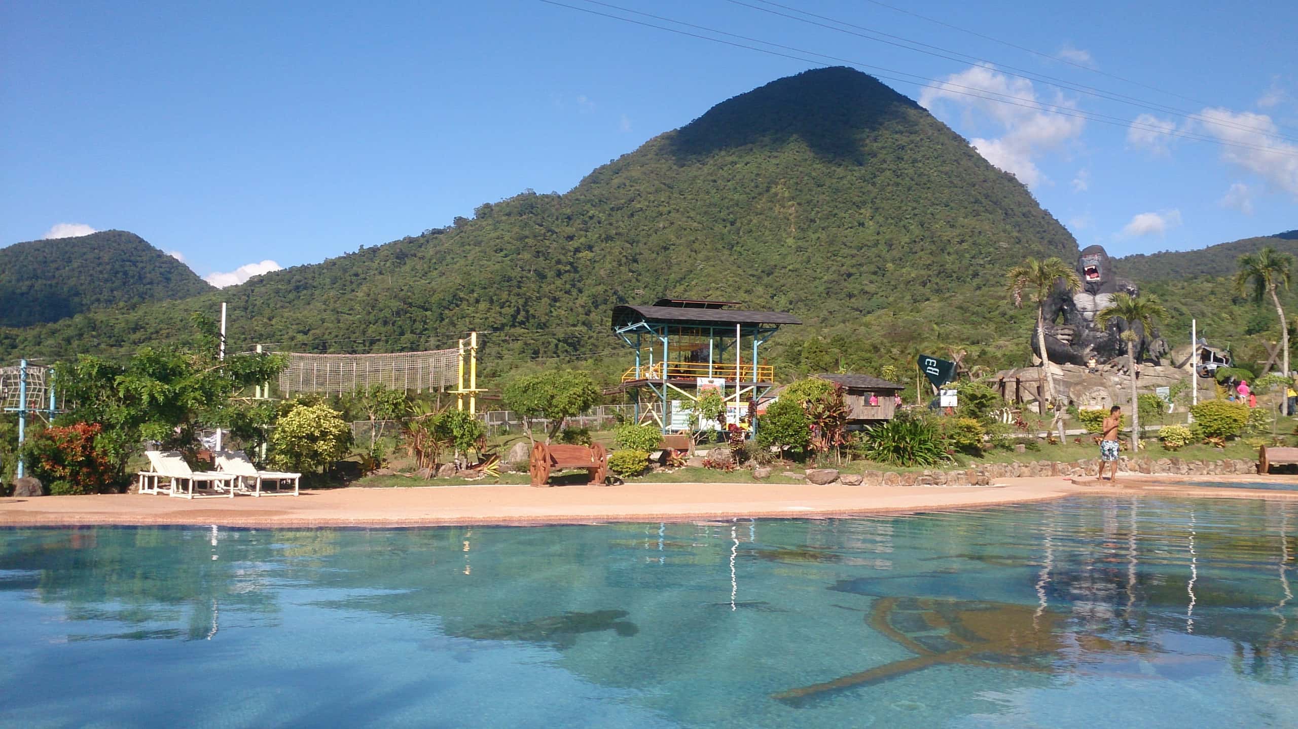 アンヘレス発バコロド行きの格安チケットが¥10,202～