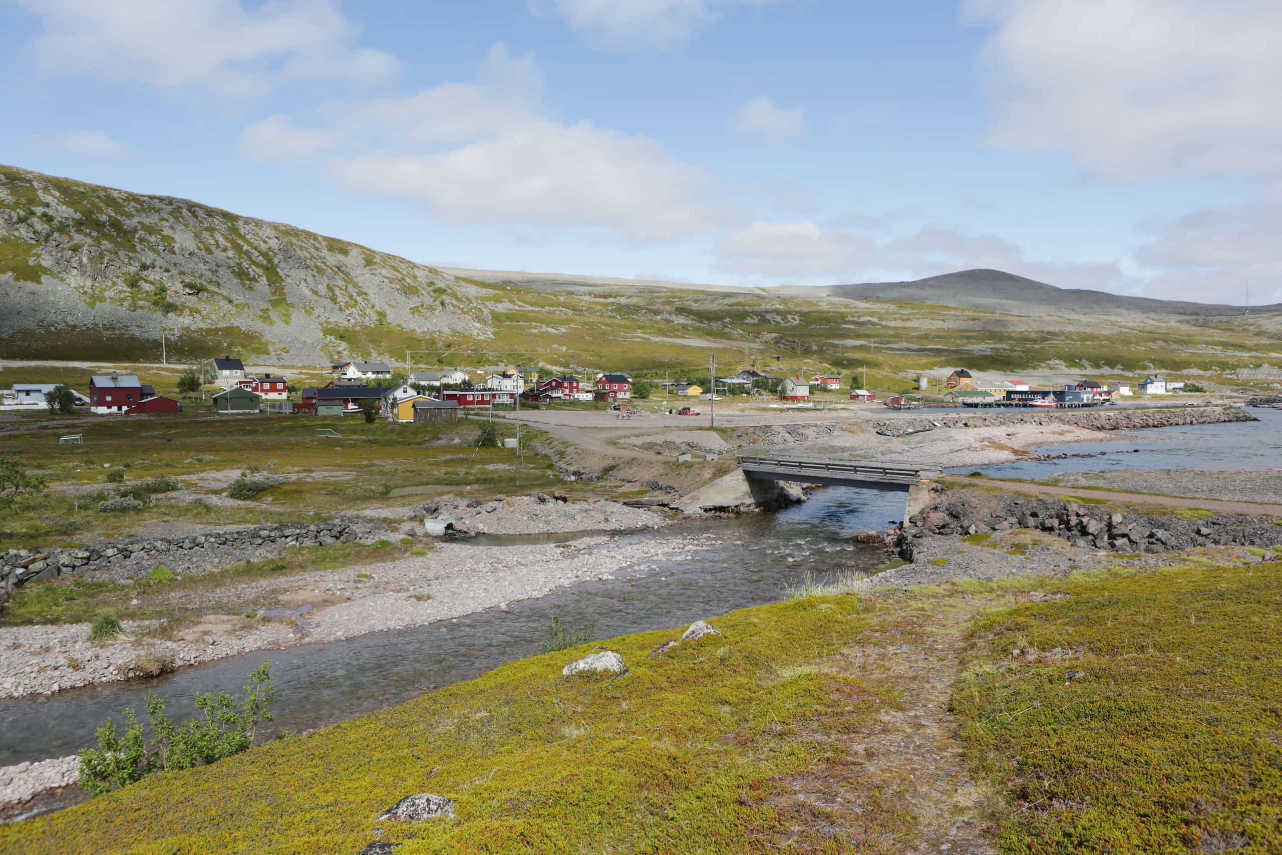 Cheap flights from Vilnius to Båtsfjord from £172