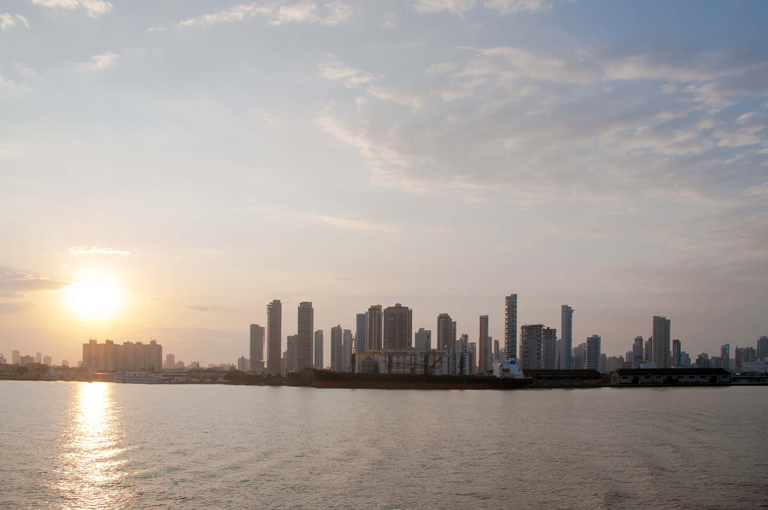 Евтини полети от София to Belém на цени от 462 €