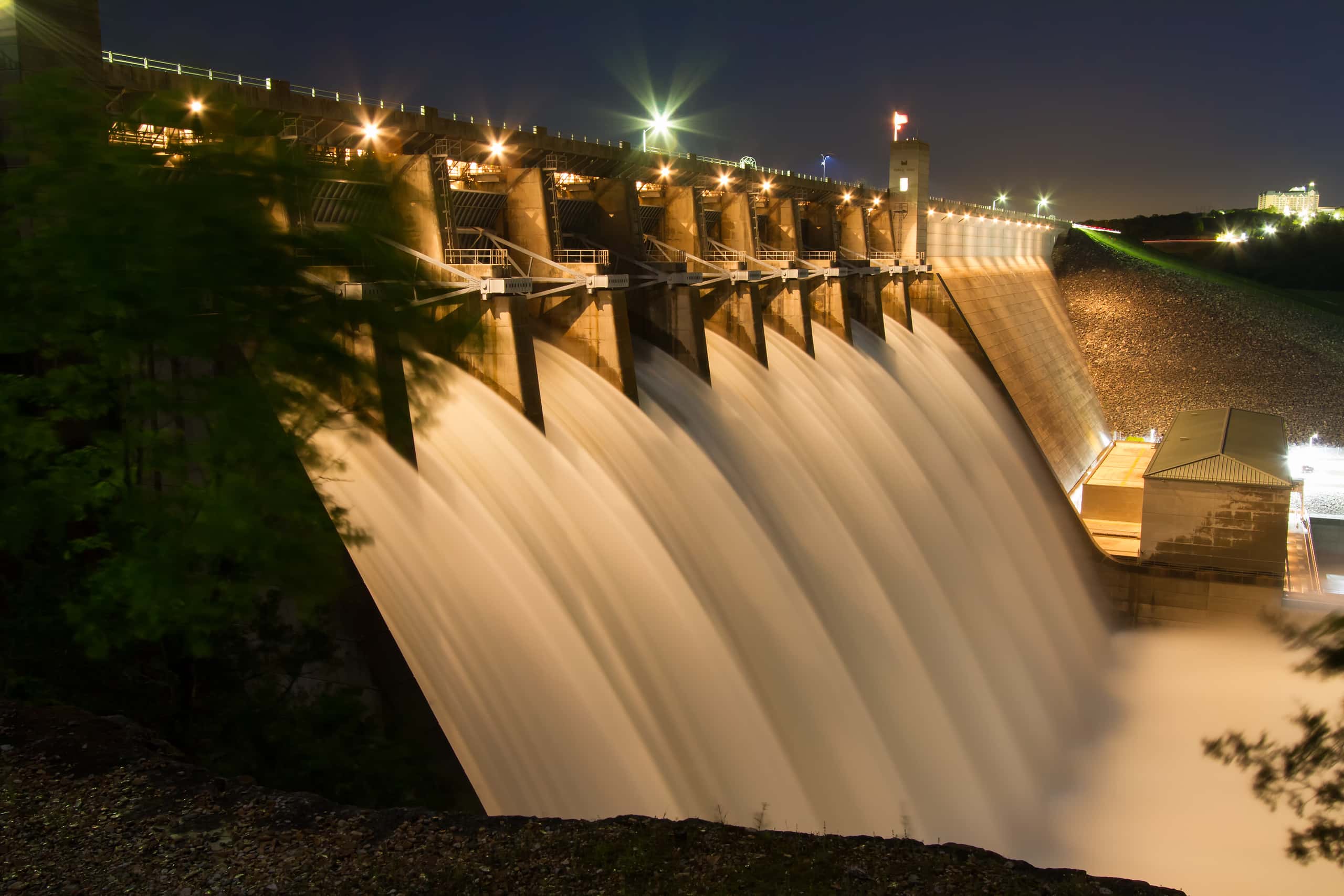 Cheap flights from Seville to Branson from 