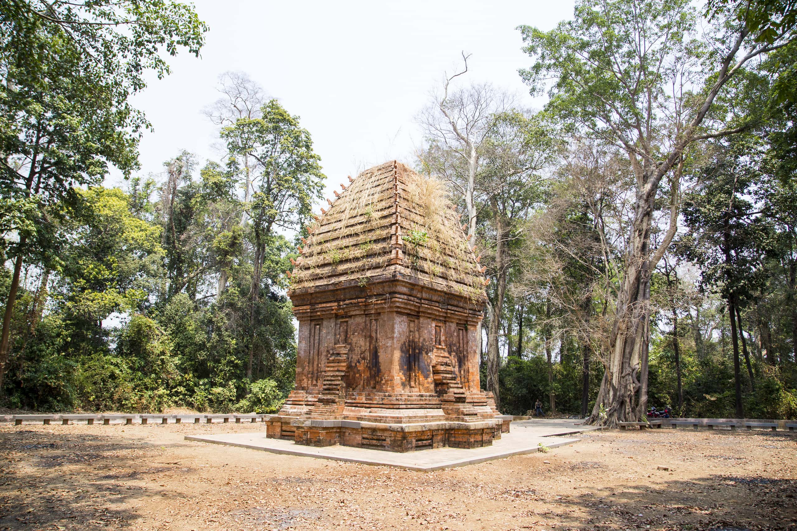 Cheap flights from Manila to Buon Ma Thuot from £106