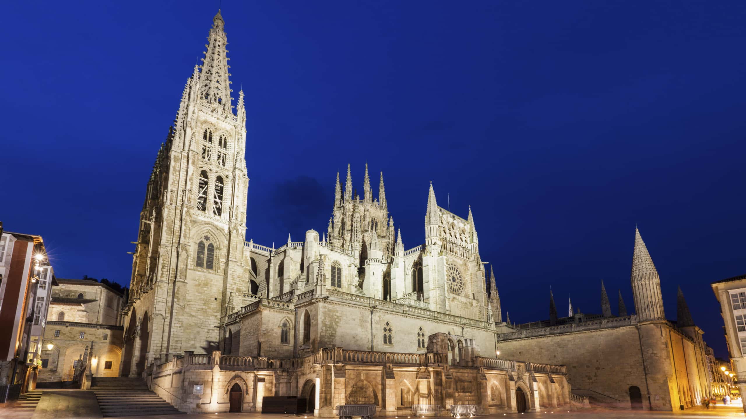 Vuelos baratos de Berlín a Burgos a partir de 