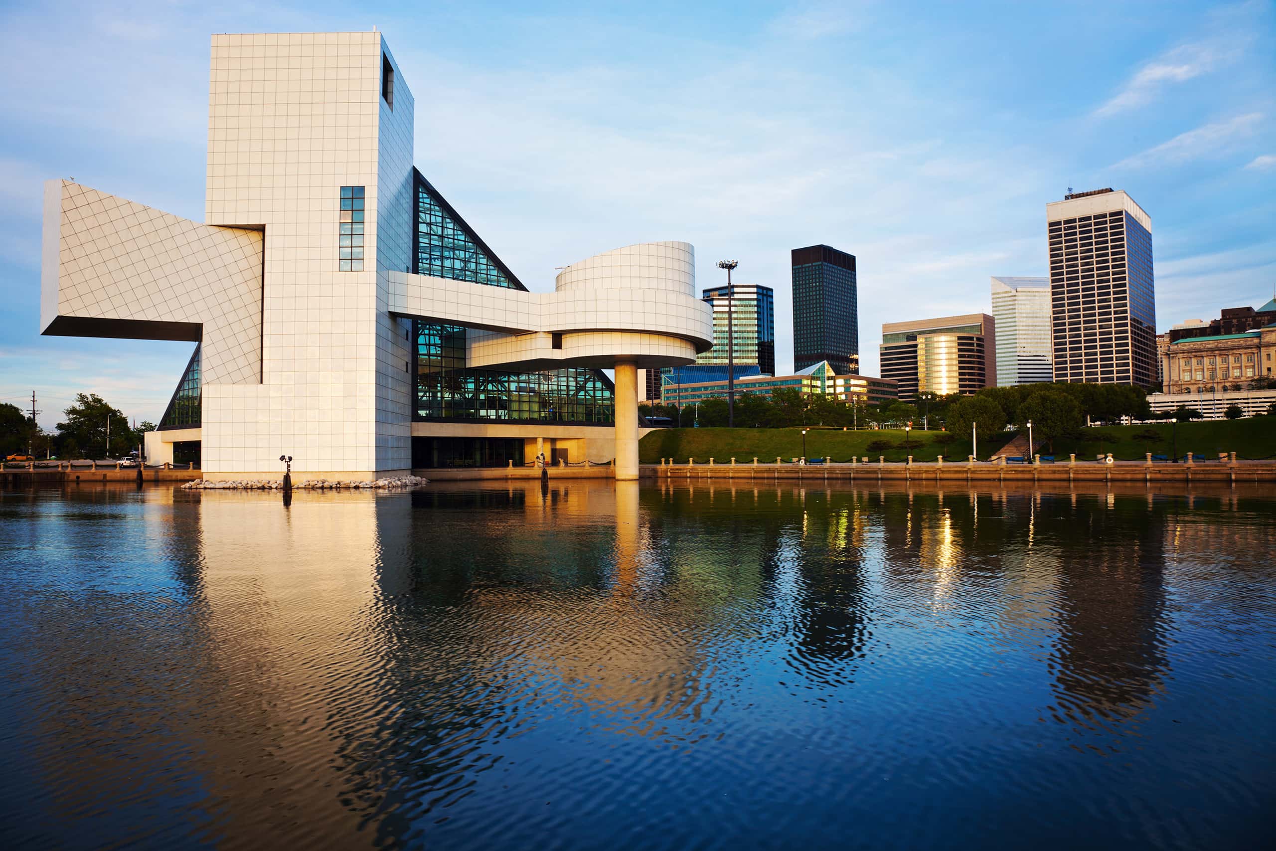 Cheap flights from San José to Cleveland from $167