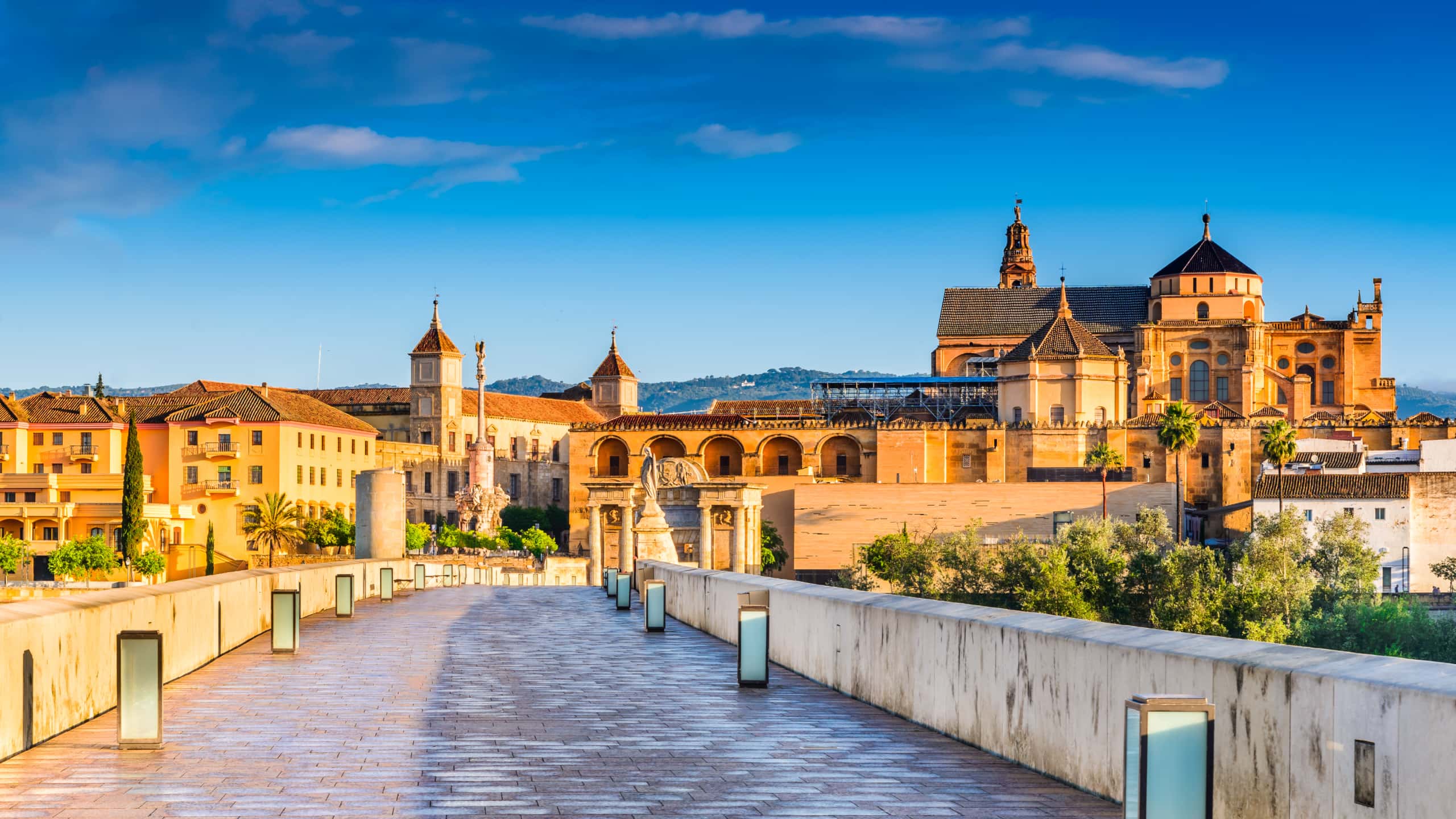 Cheap flights from Madrid to Cordoba from £26