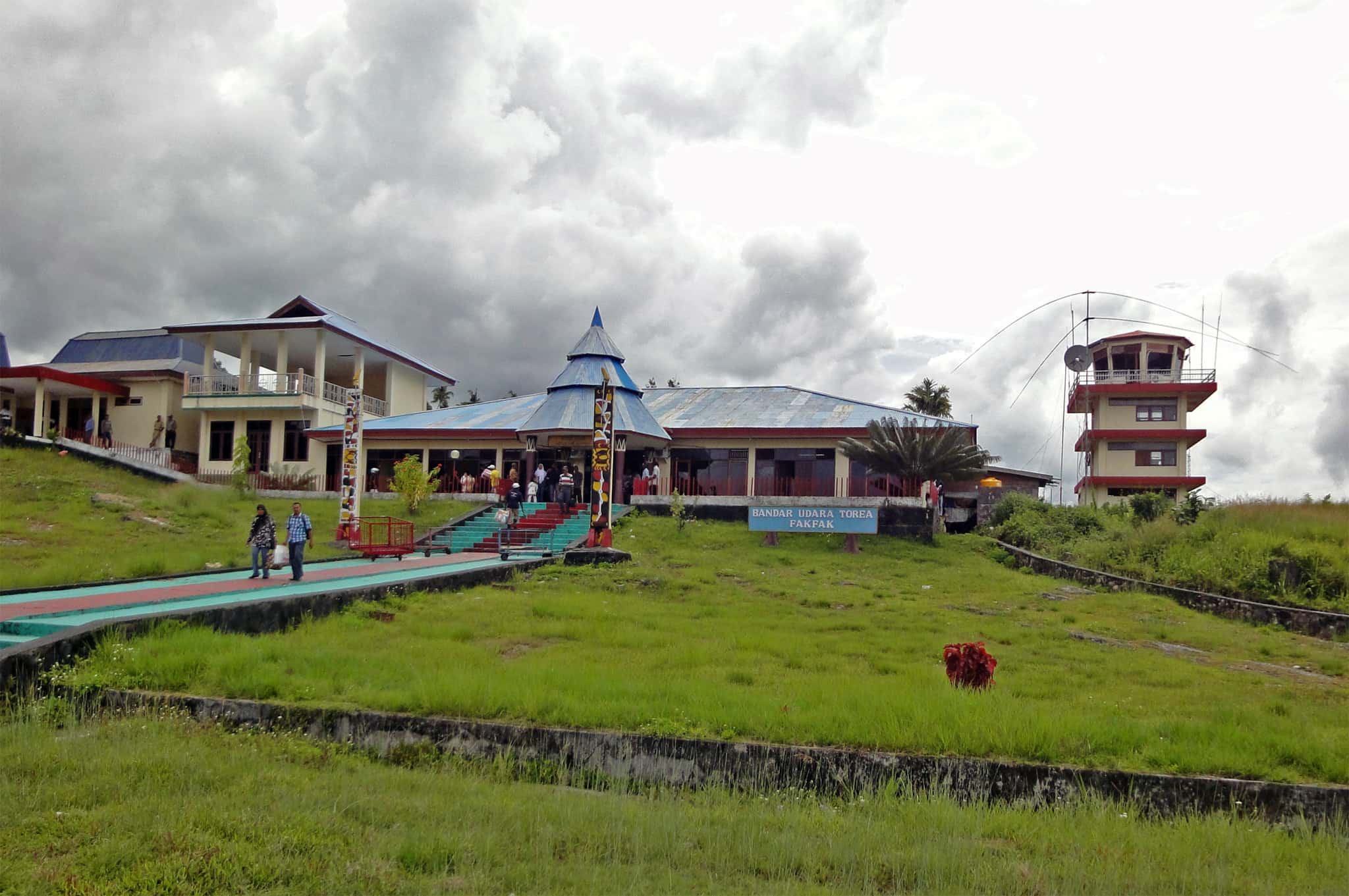 Cheap flights from Jakarta to Fakfak from 