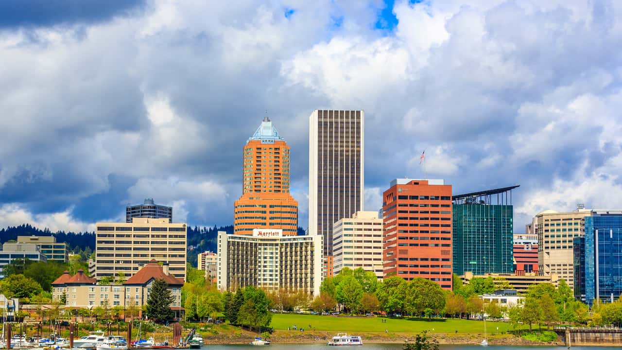 Евтини полети от София to Fargo на цени от 418 €