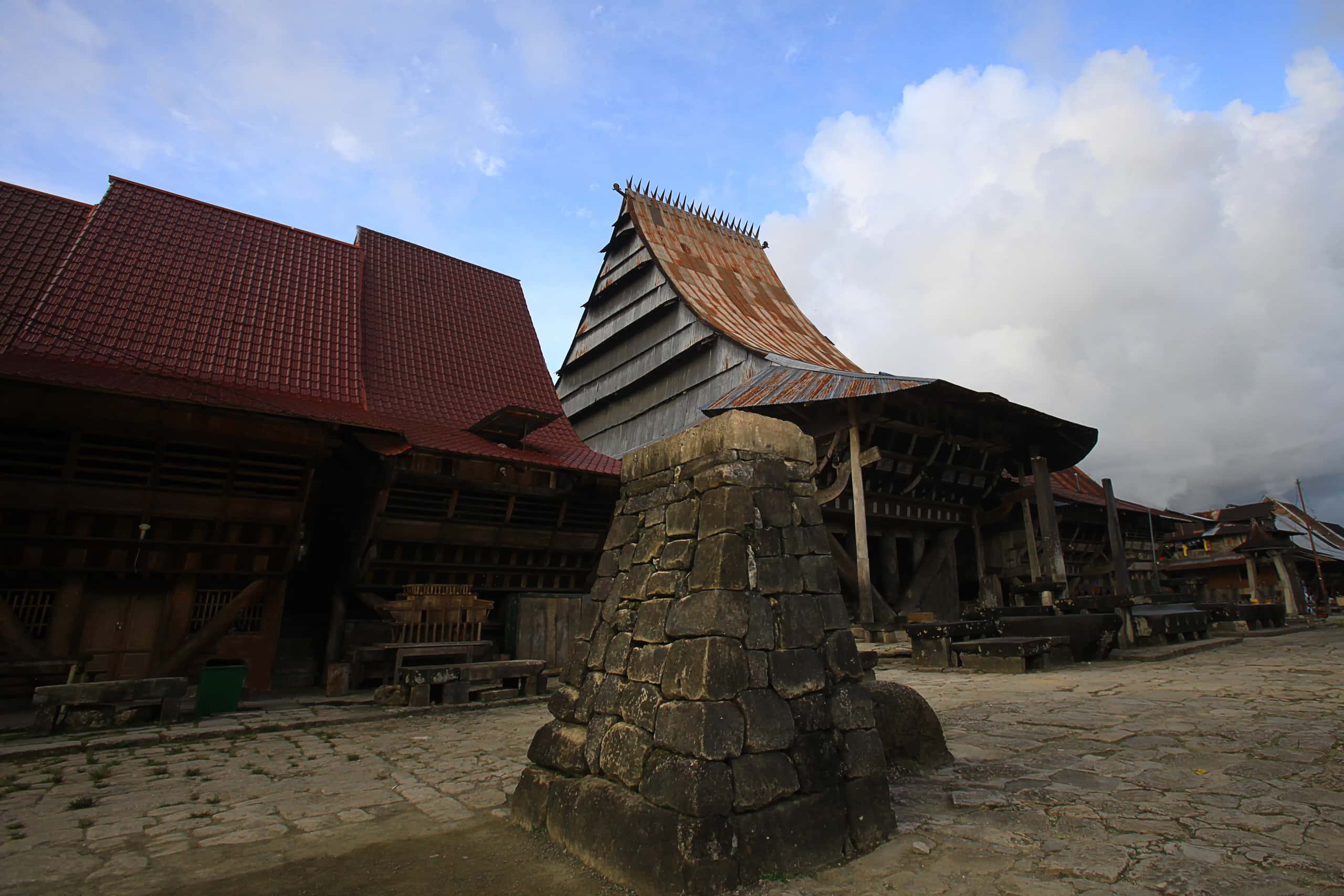 Cheap flights from North Sumatra to Gunungsitoli from £77