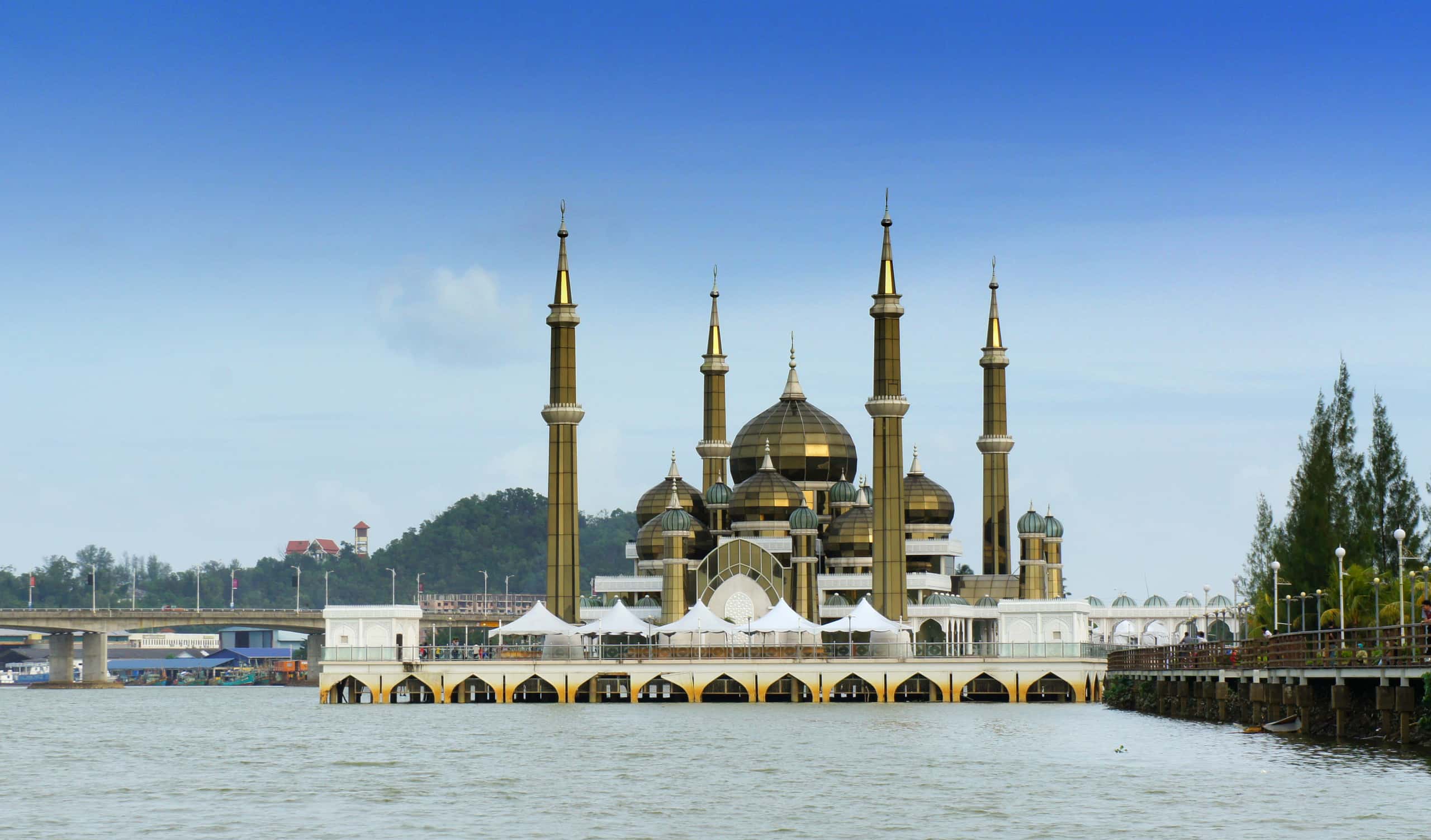 رحلات طيران رخيصة من عمّان إلى كوالا تيرينجانو بأسعار تبدأ من 1,270 SR