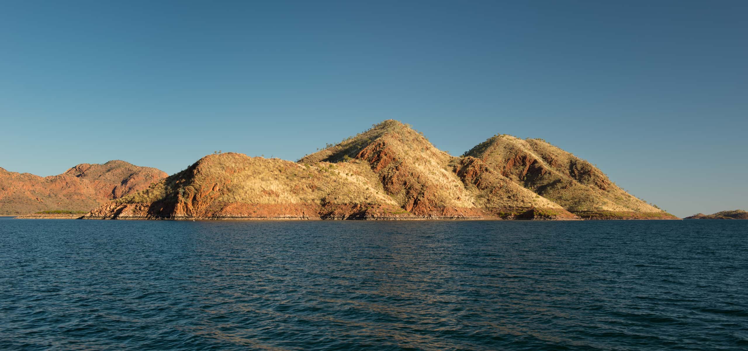 Cheap flights from Dublin to Kununurra from £636