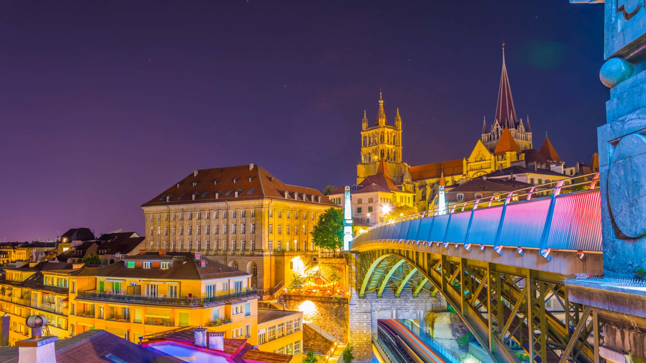 Cheap flights from Bucharest to Lausanne from 