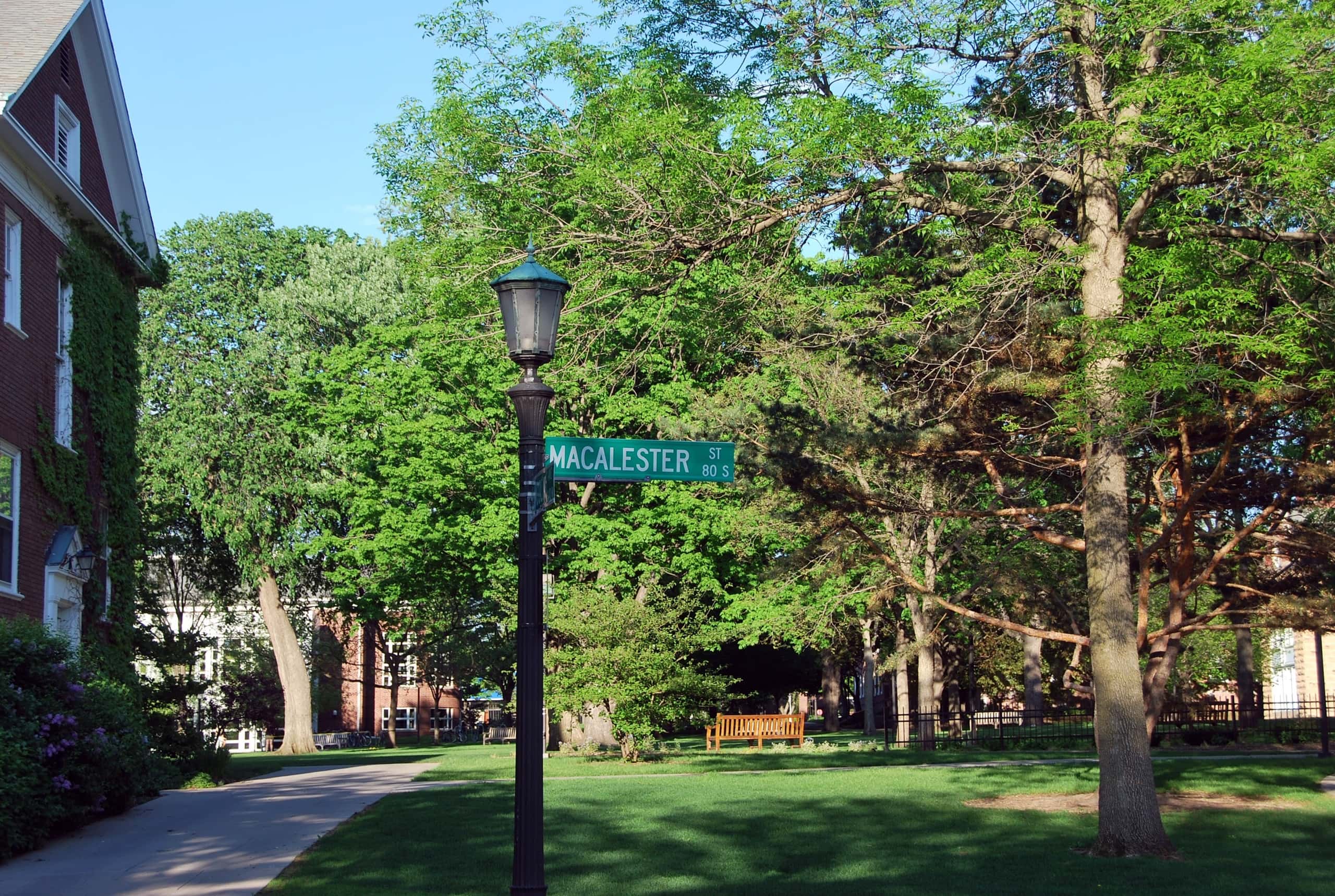 Cheap flights from Denver to Liberal from 