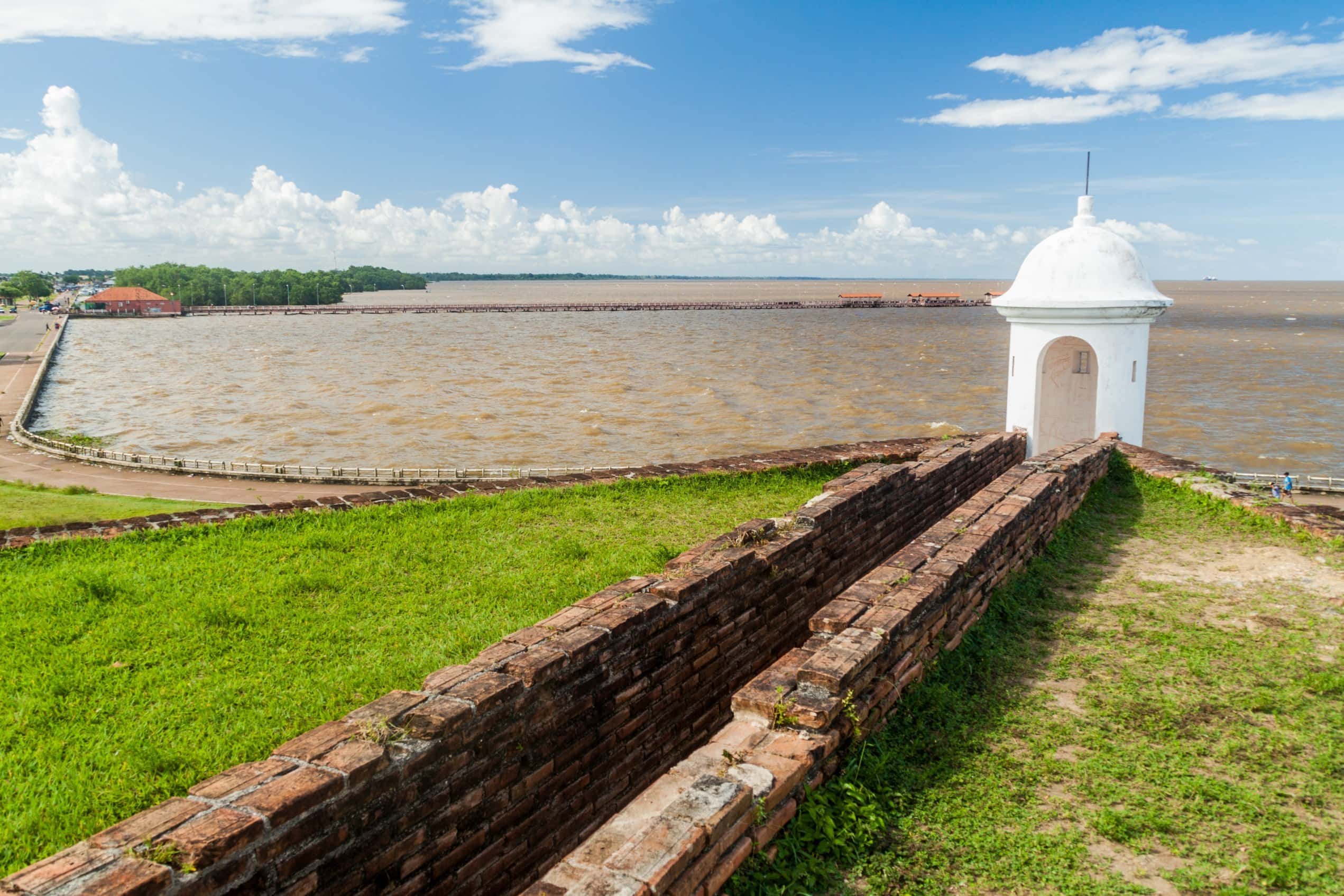 Vols pas chers depuis Lima vers Macapá à partir de 348 €