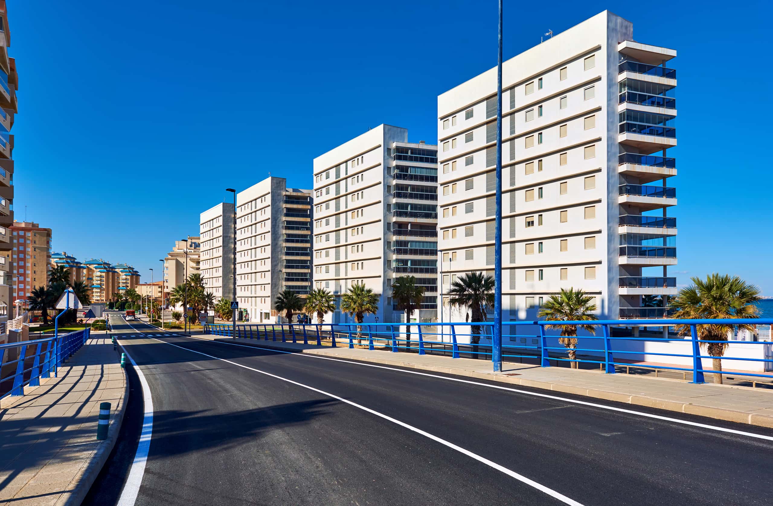 Günstige Flüge von Kunming nach Mang-Stadt ab 222 €