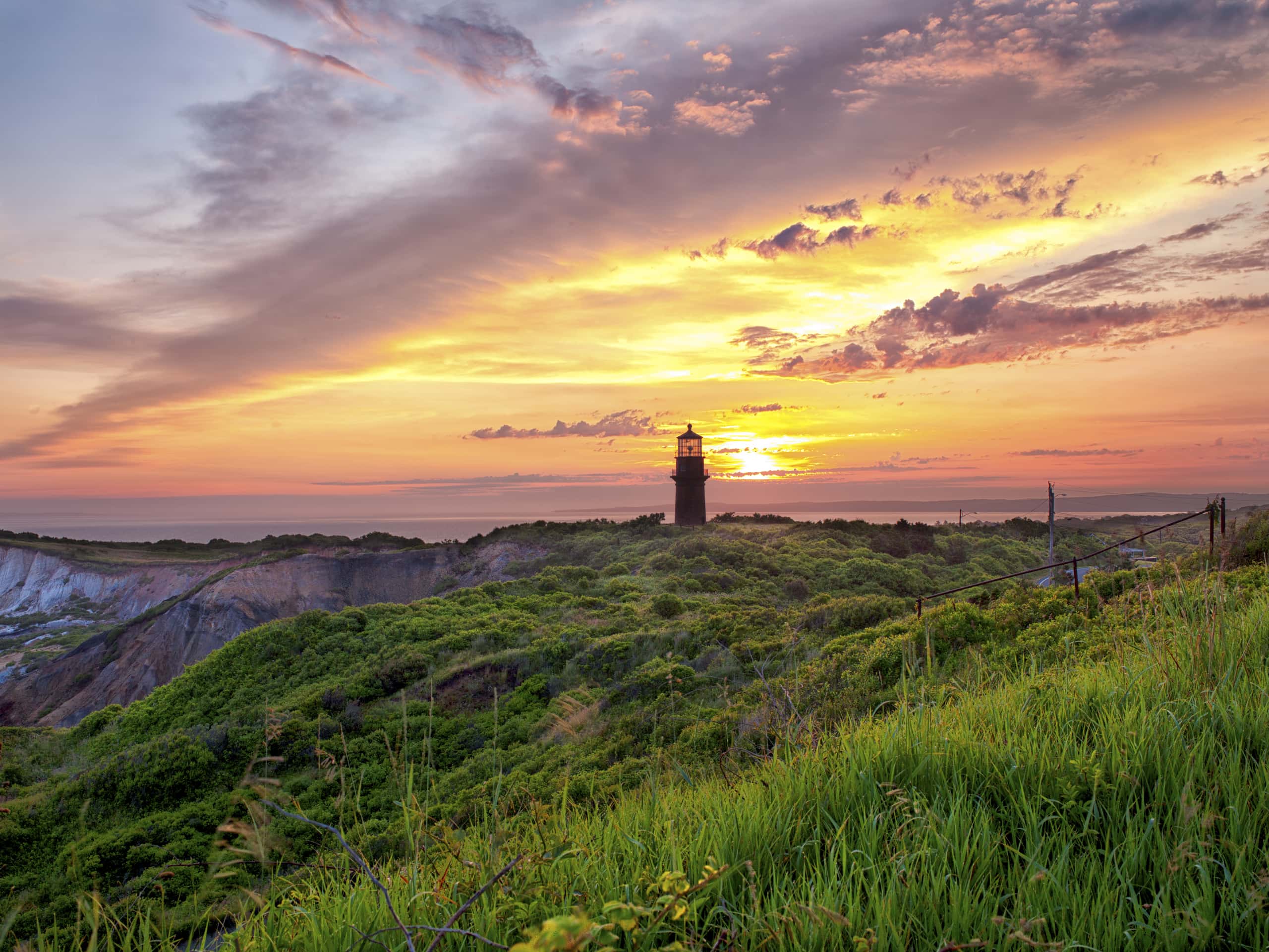 Cheap flights from Orlando to Martha’s Vineyard from $239