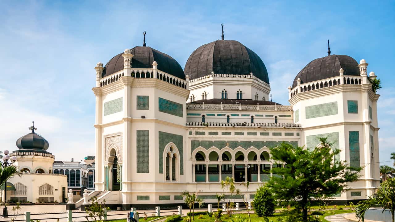 Billiga flyg från Johor Baharu till Medan från 581 kr