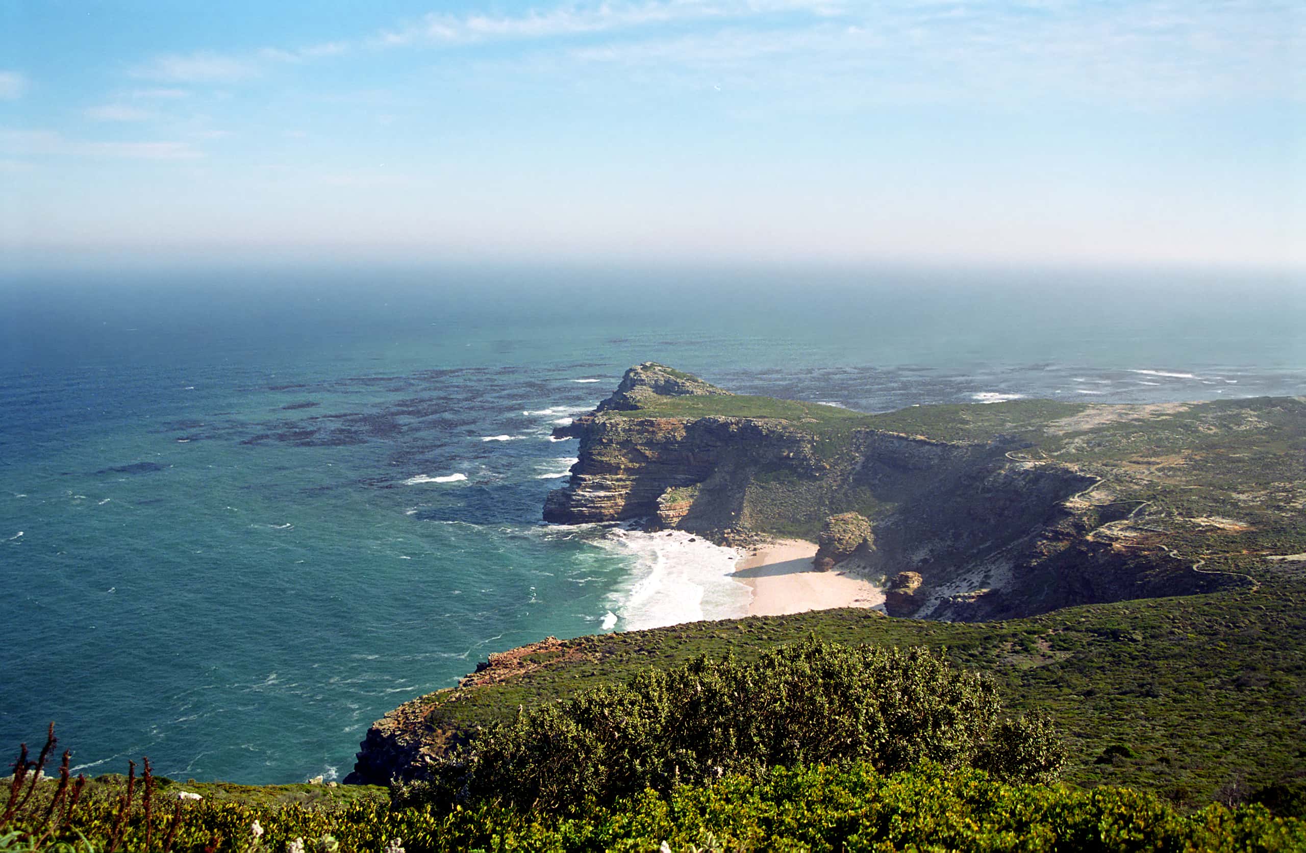 Cheap flights from Abbotsford to Hamilton from £66