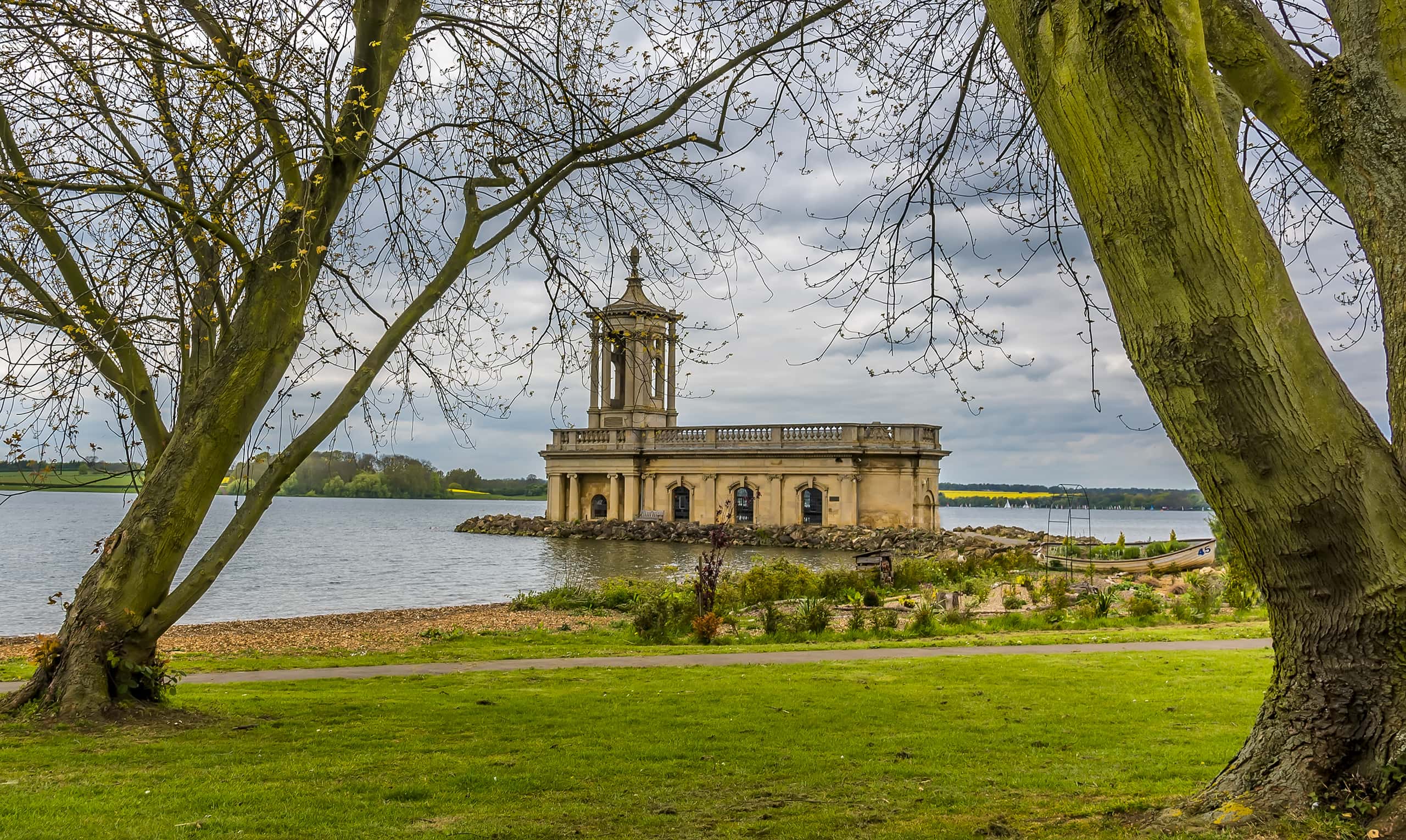 Cheap flights from Cairns  from £191