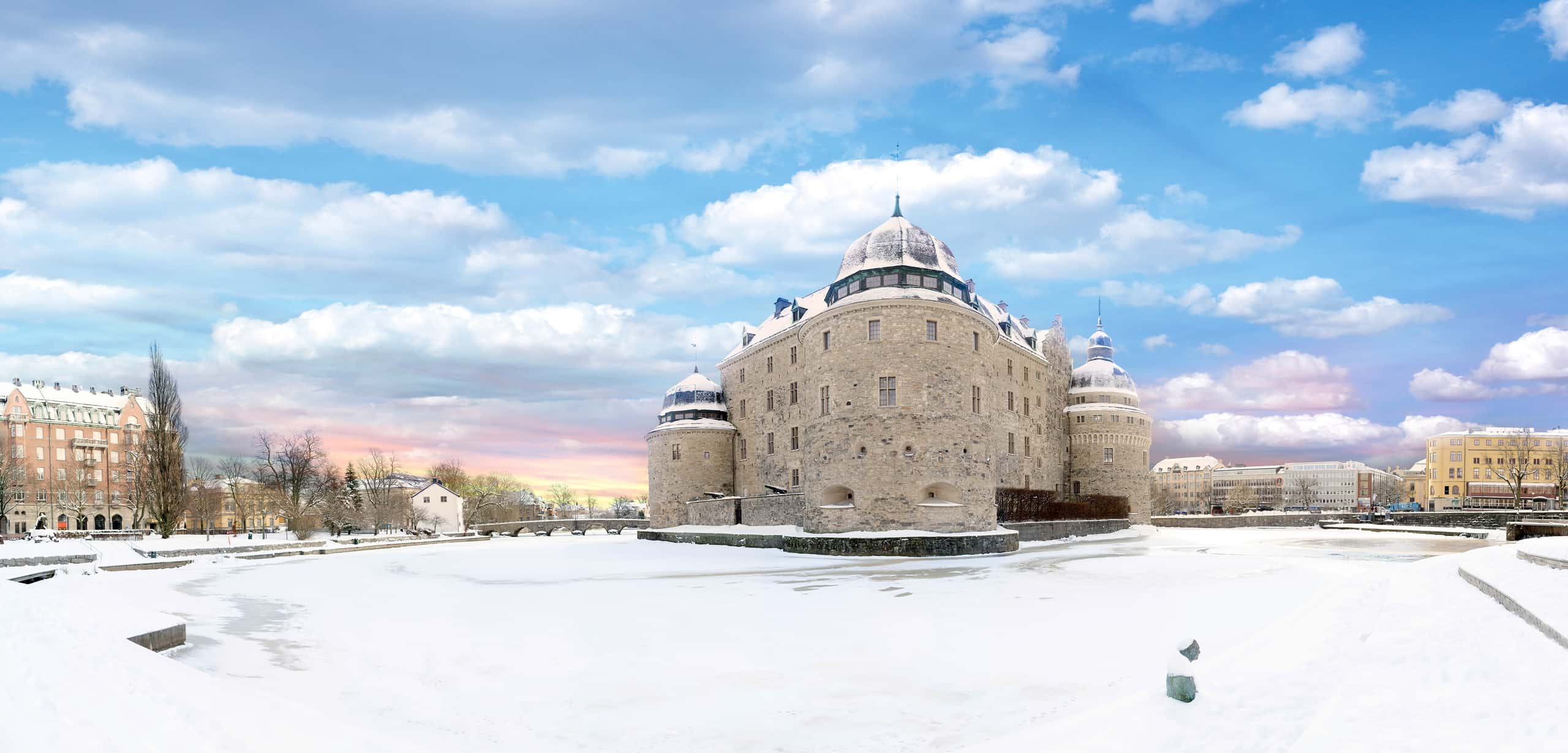 Cheap flights from Gothenburg to Örebro from