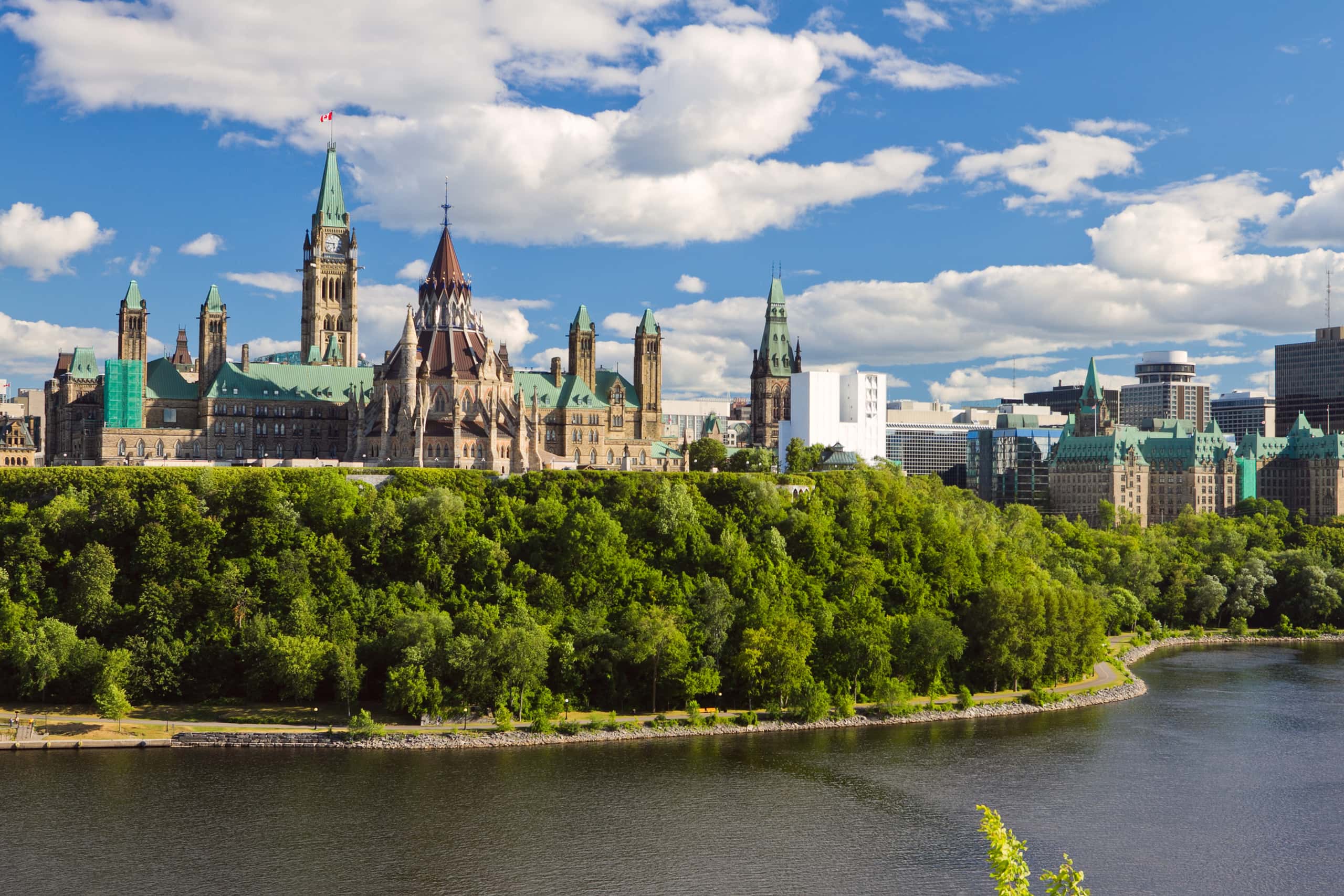 Cheap flights from Edmonton to Ottawa from CA$90