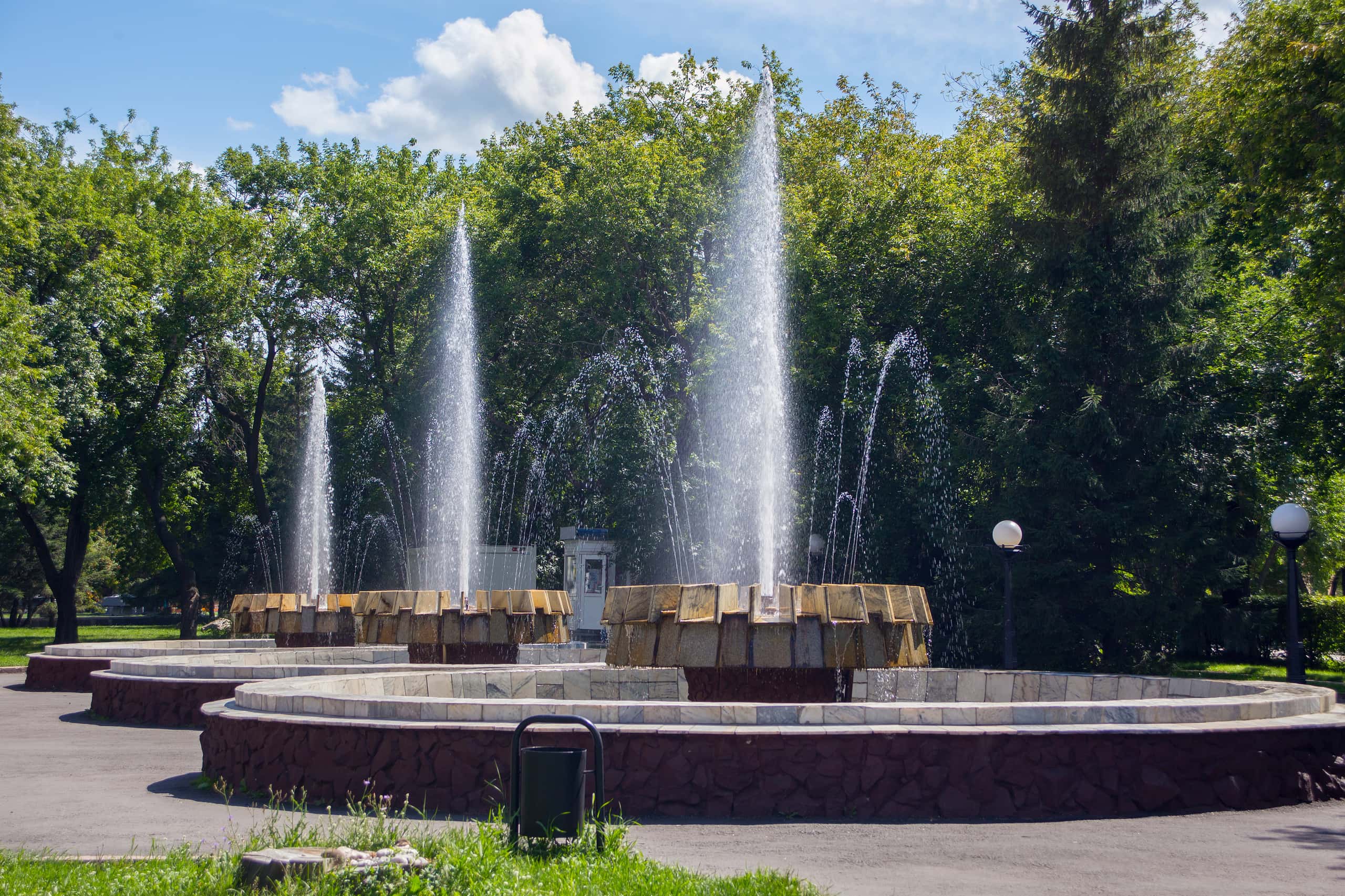 Günstige Flüge von Hamburg nach Petropavl ab 196 €