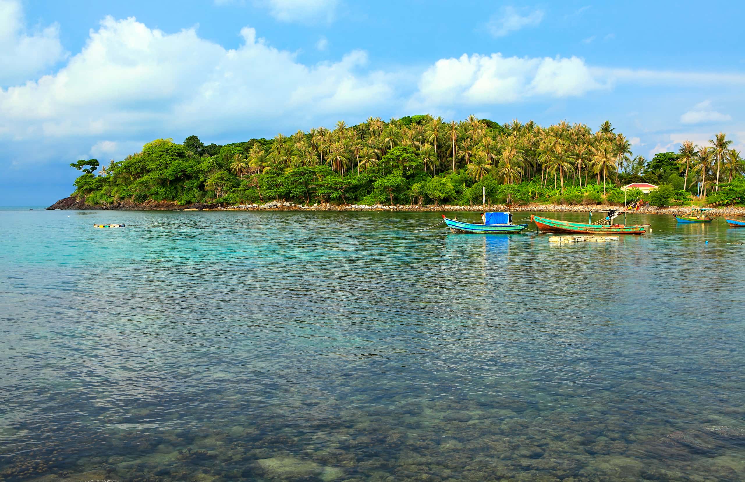 Cheap flights from Ho Chi Minh City to Phú Quốc from £22