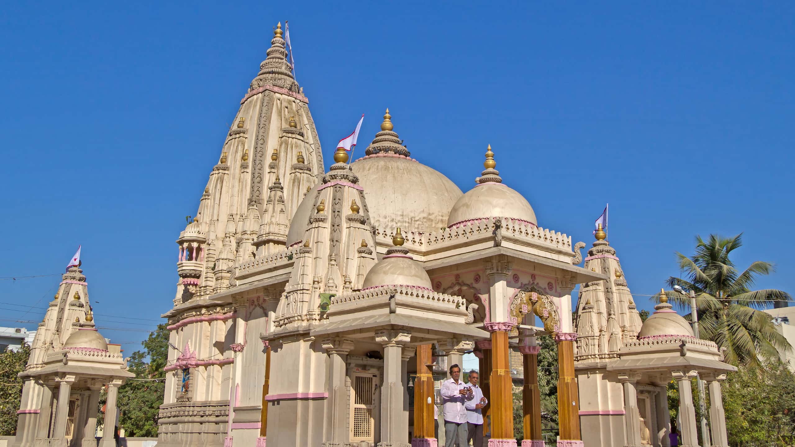 Cheap flights from Mumbai to Porbandar from $62