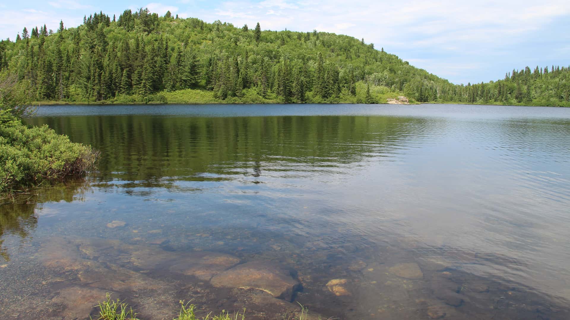 Дешеві авіаквитки з Києва до Руен-Норанди від 34,296 грн.
