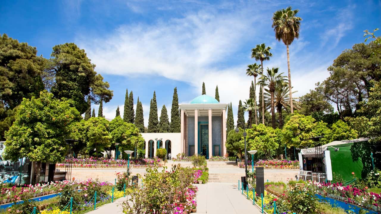 Cheap flights From Copenhagen to Shiraz from £102