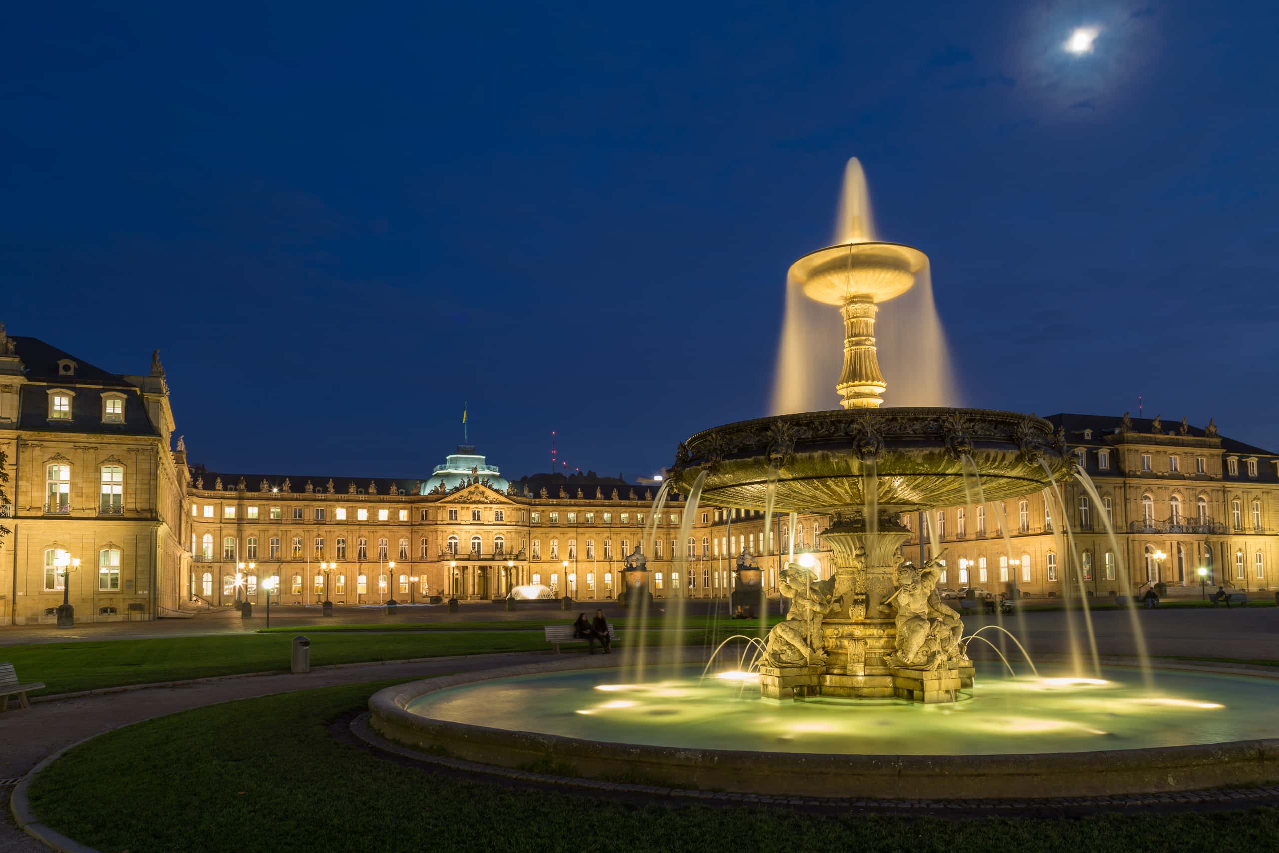 Tanie loty z Poznania do Stuttgartu już od 455 zł