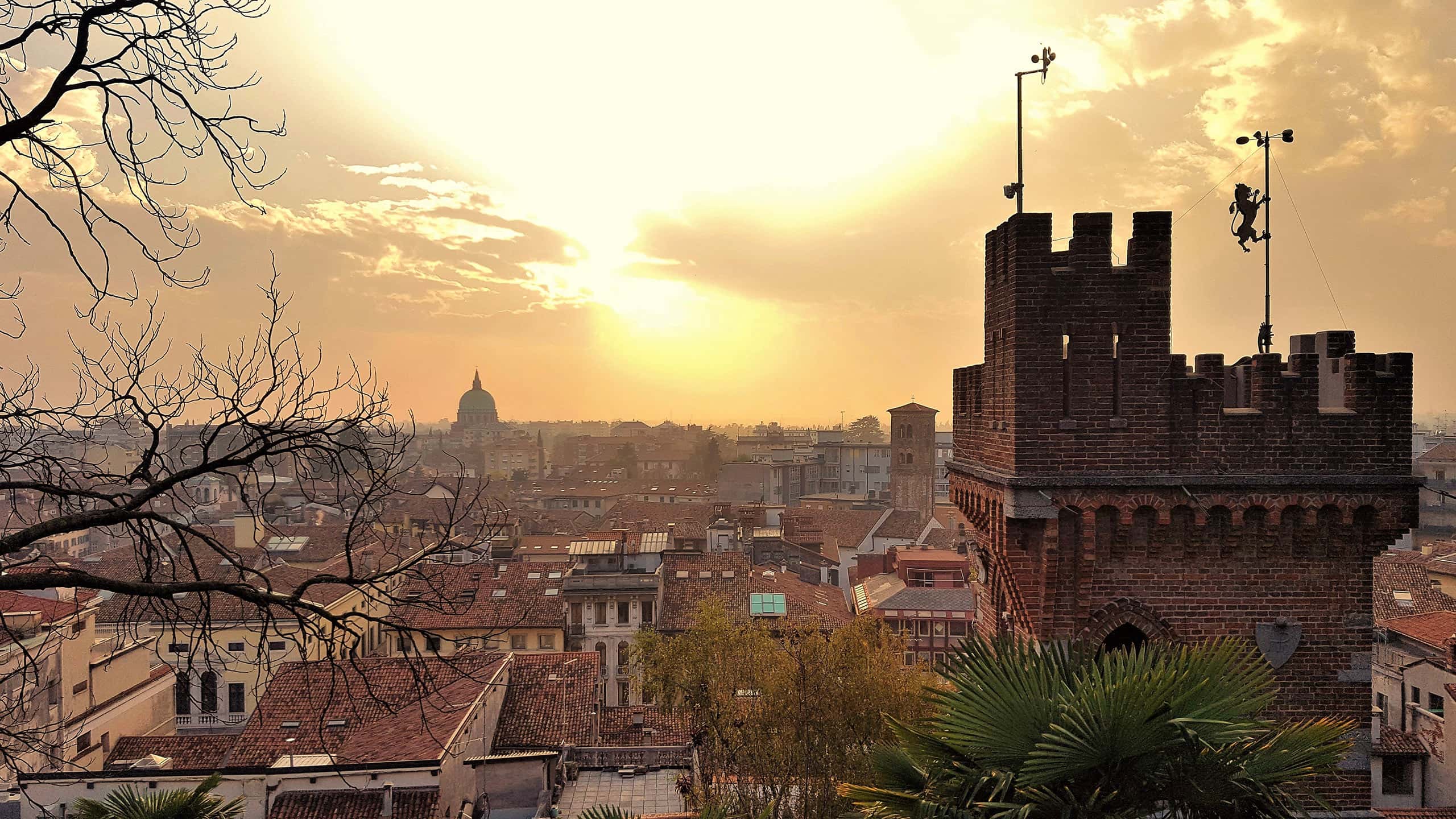 Cheap flights from Doncaster to Udine from $22