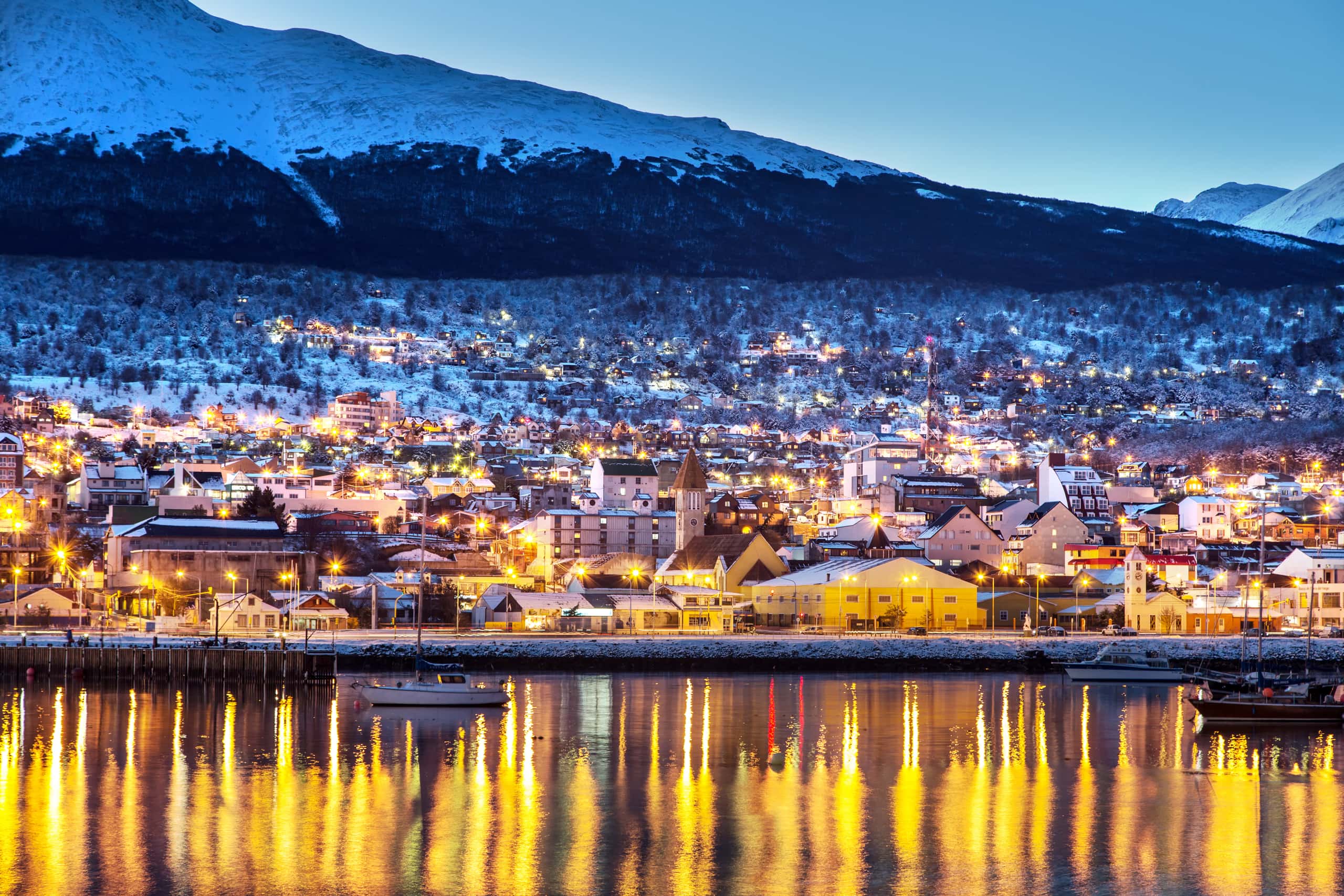 Cheap flights from Santiago de Chile to Ushuaia from £126