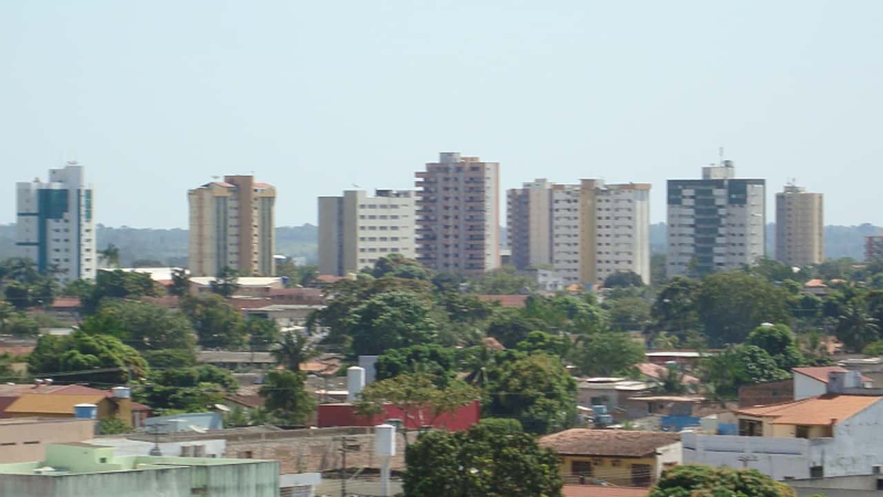 Vuelos baratos de Barcelona a Vilhena a partir de 643 €