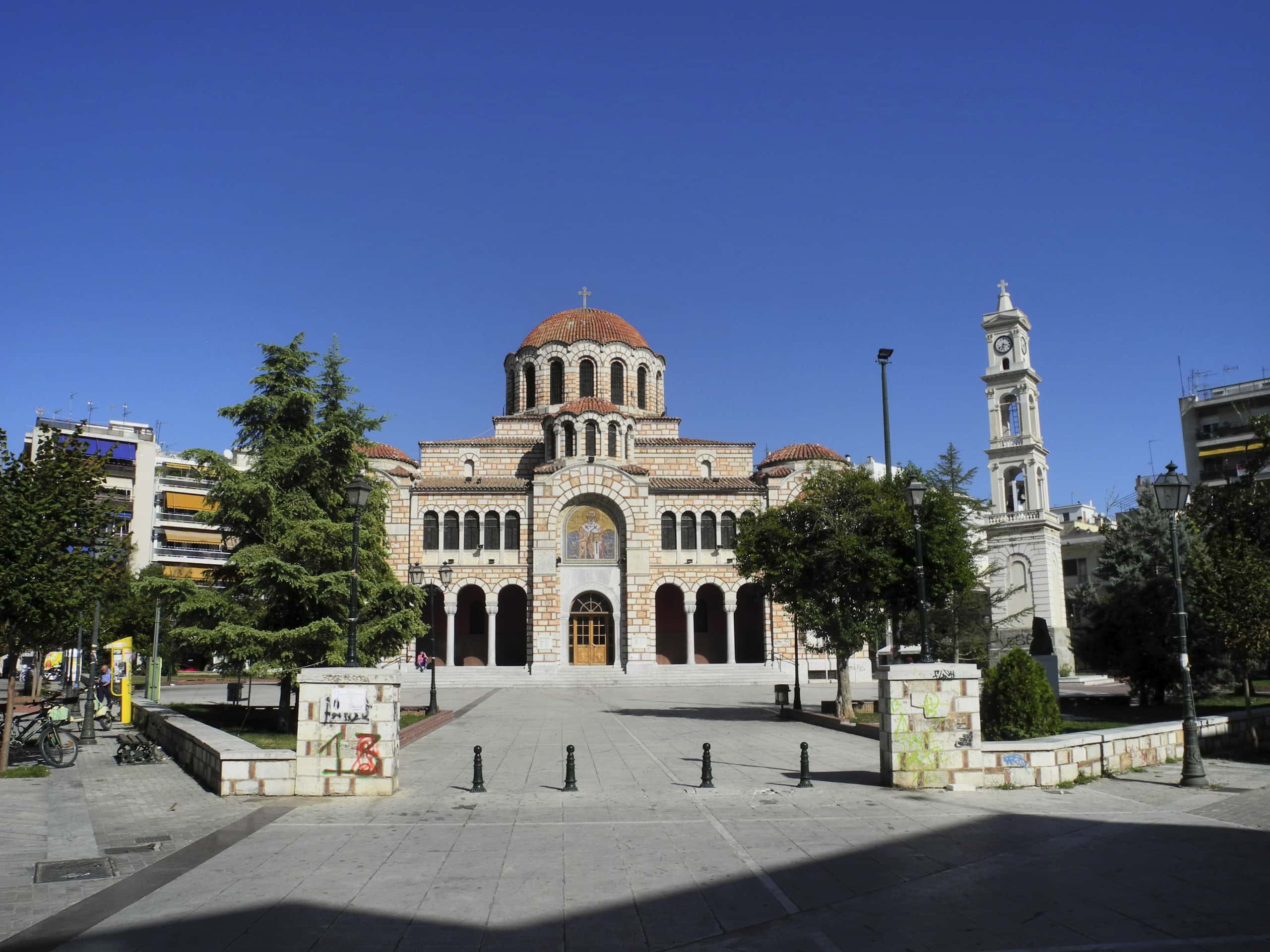 Billiga flyg från Wien till Volos från 