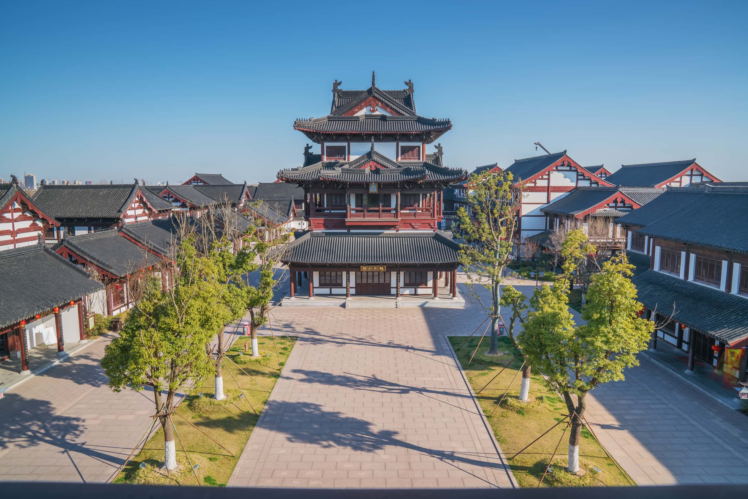 由从深圳前往到盐城的低价航班仅需 ¥1,746 起