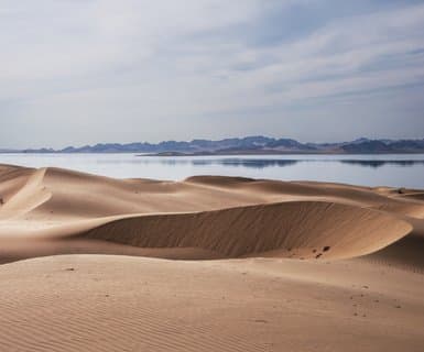 巴彦淖爾天吉泰機場