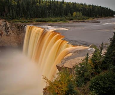 Hay River/Merlyn Carter