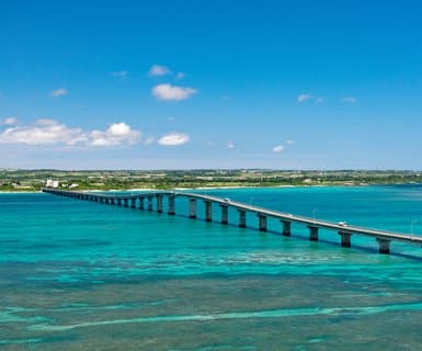 острів Окінава, Японія