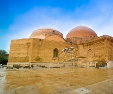 Forūdgāh-e Beyn ol Melalī-ye Tabrīz