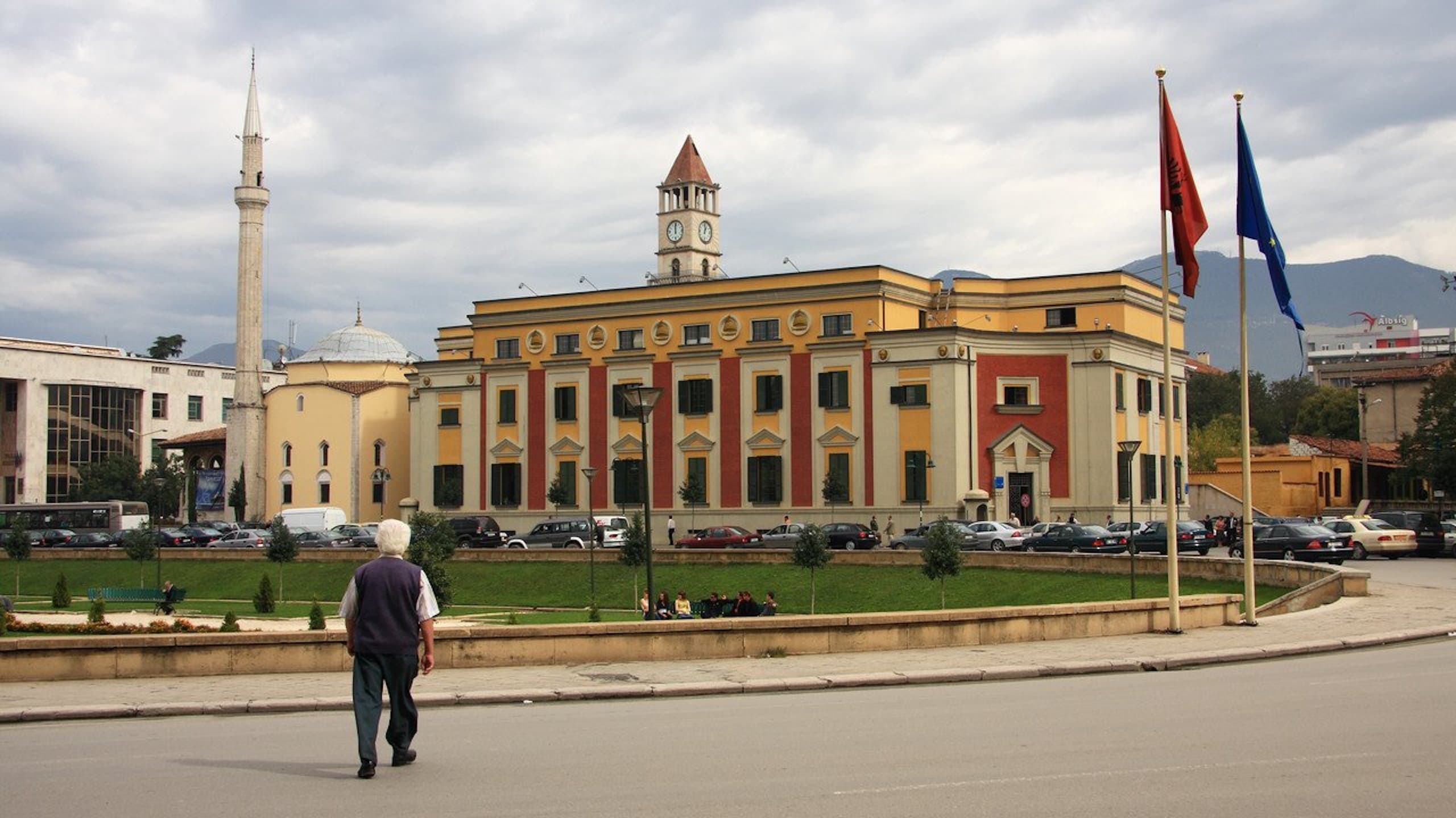 Voli low cost dall’Italia in Albania a partire da 17 €