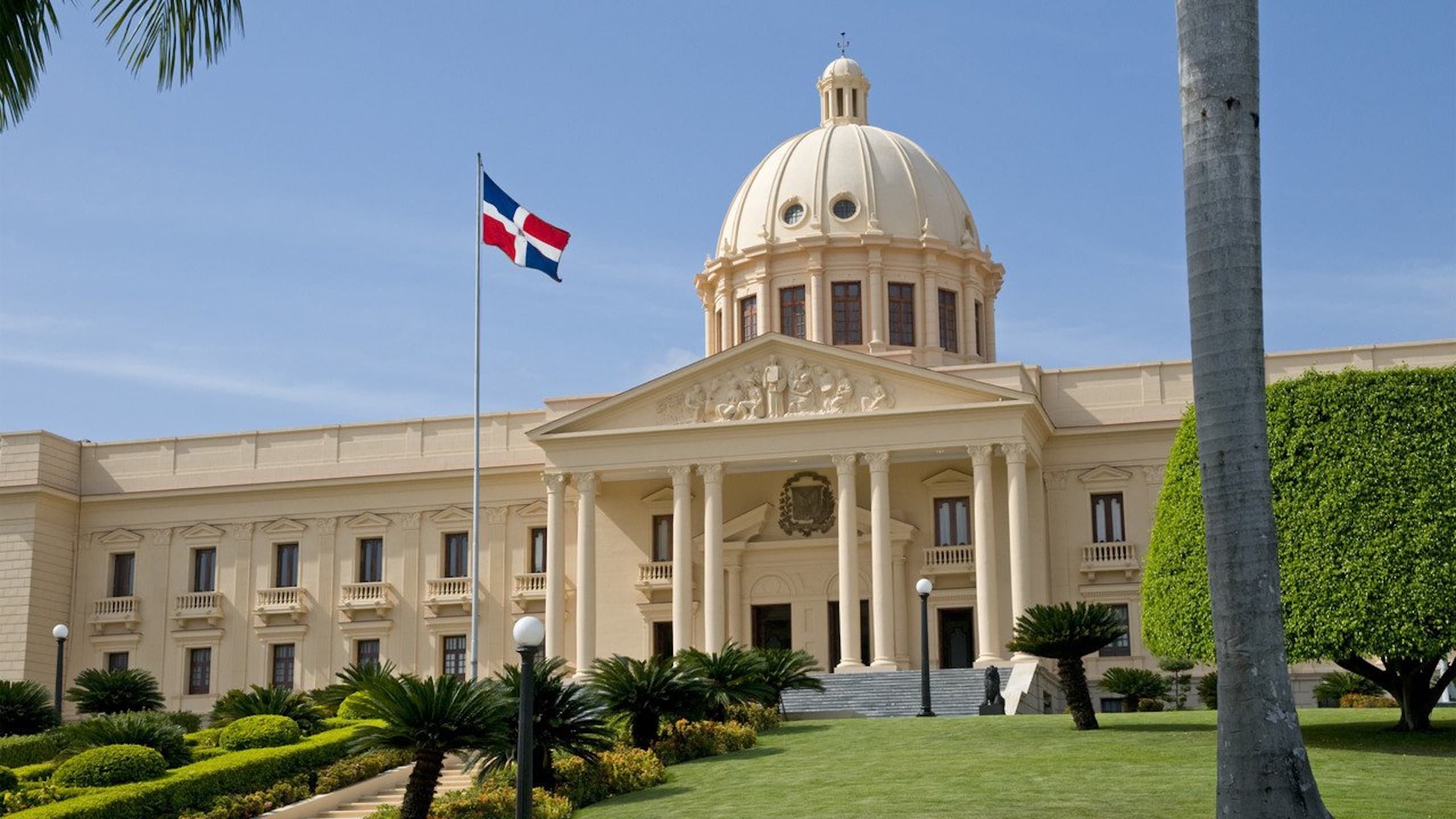 Zboruri ieftine din România către Republica Dominicană