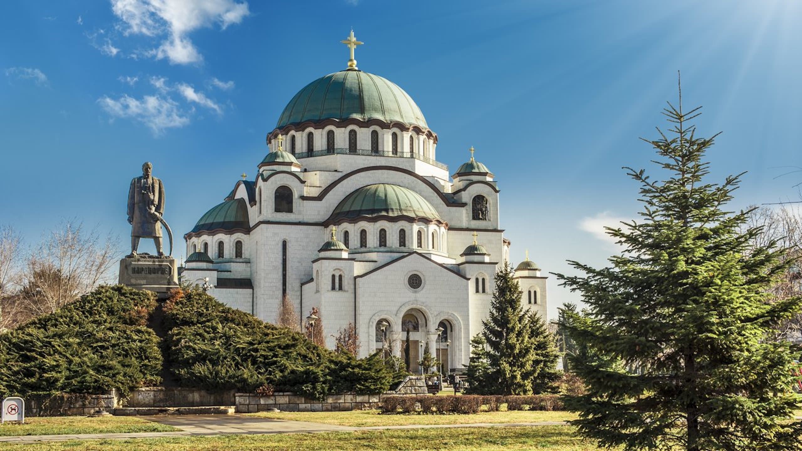 Евтини летови од Црна Гора во Србија од $37