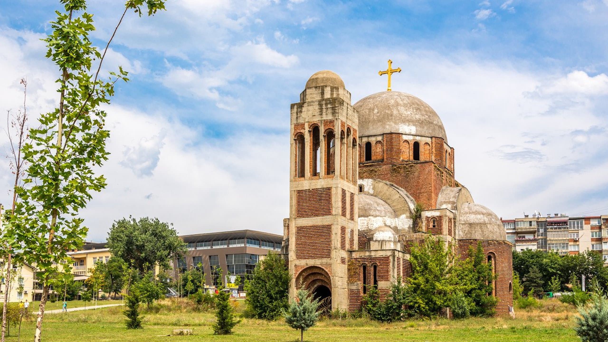 Halpoja lentoja Suomesta Kosovoon alkaen 192 €