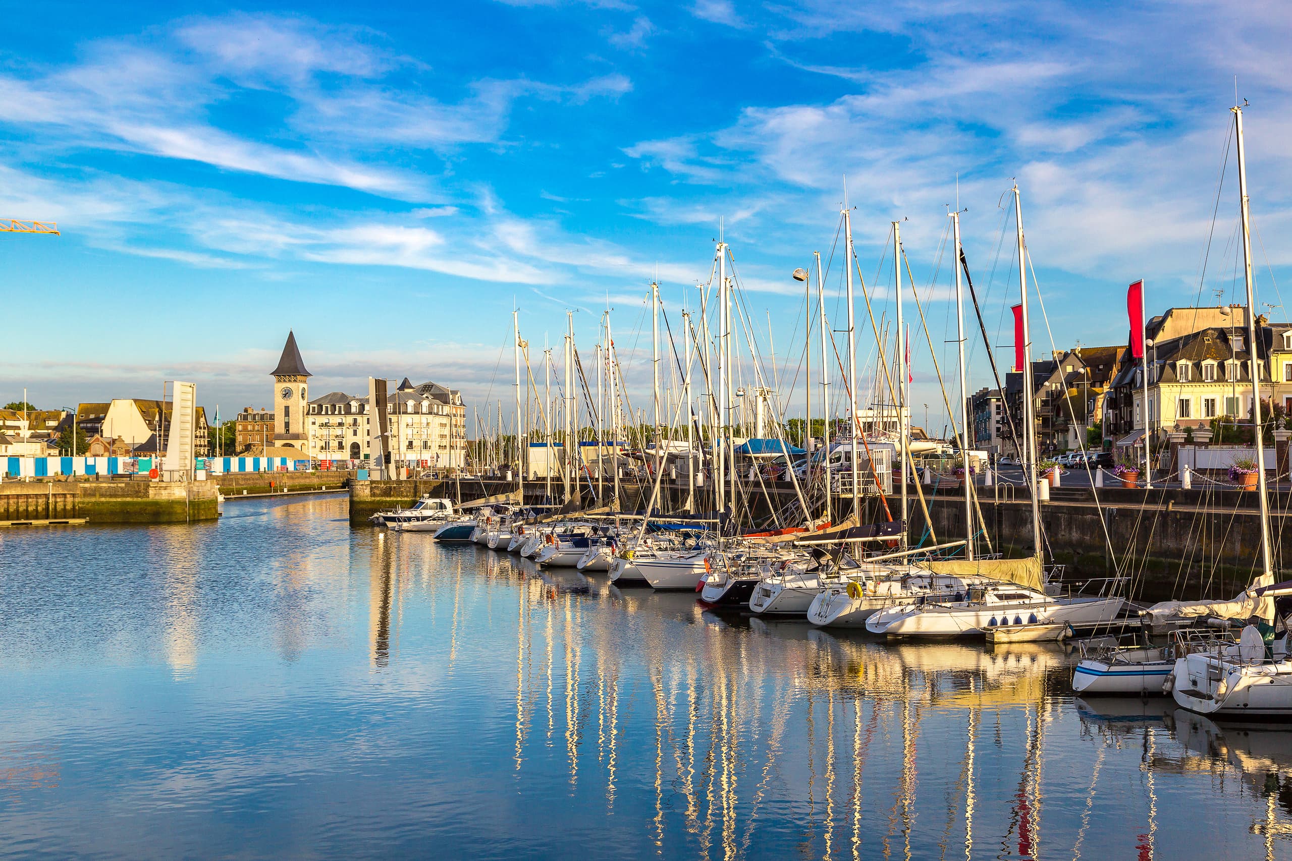 Günstige Flüge in die Normandie, Frankreich