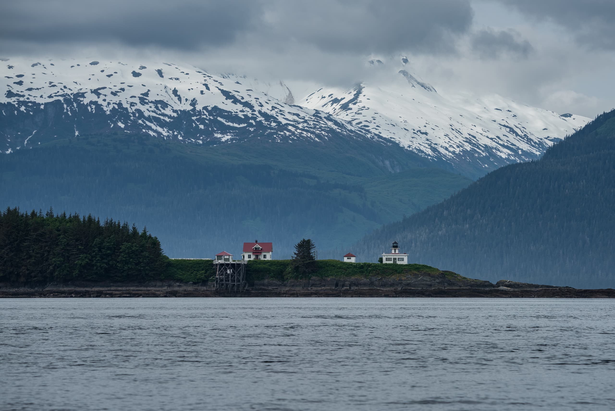 Zboruri ieftine către Alaska, Statele Unite ale Americii