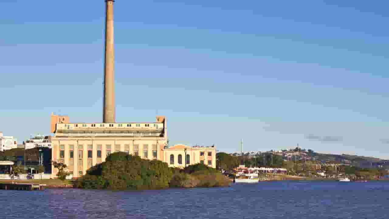 Find cheap flights to Porto Alegre from CA$523