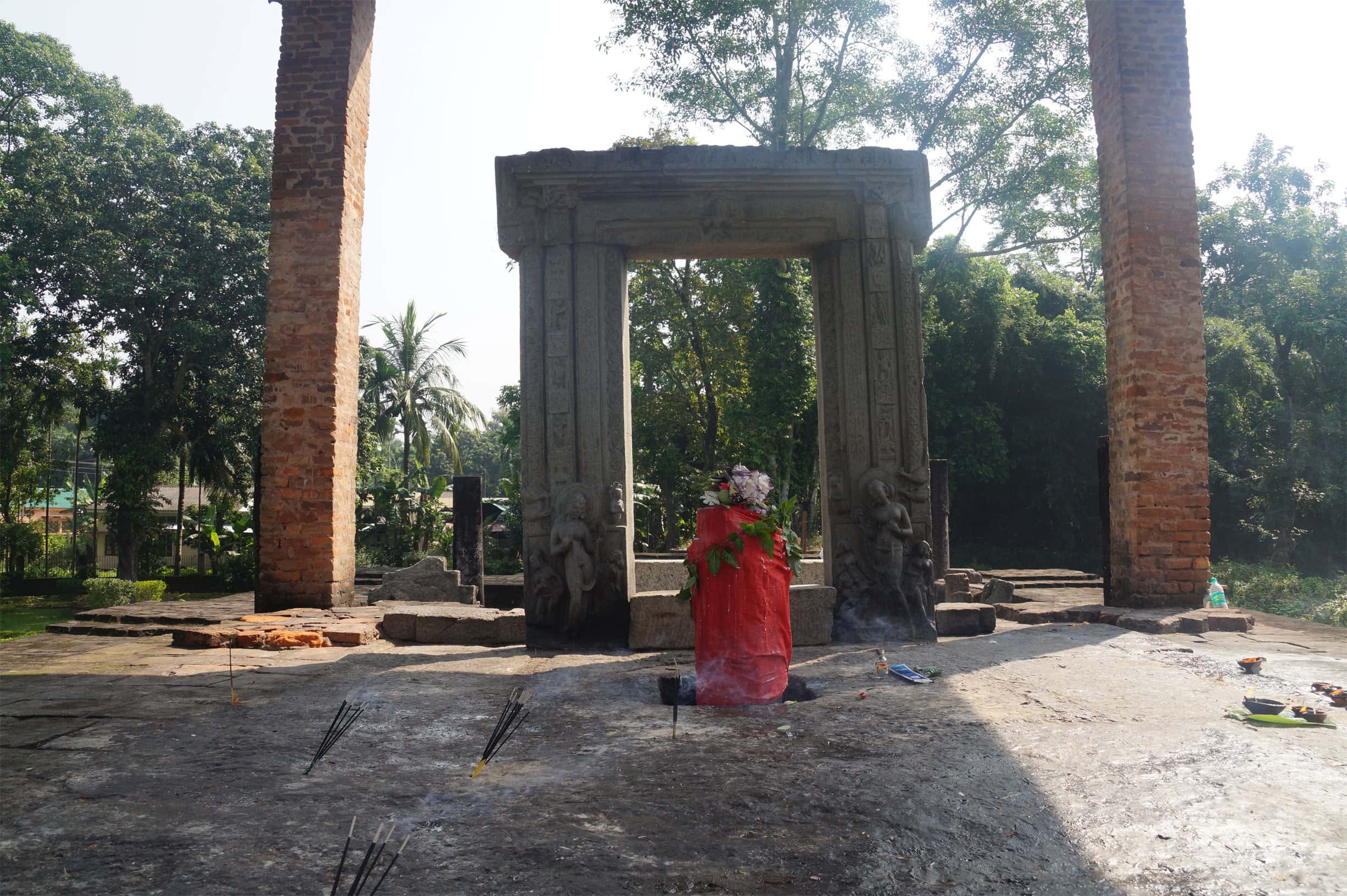 Cheap flights from Mumbai To Tezpur from