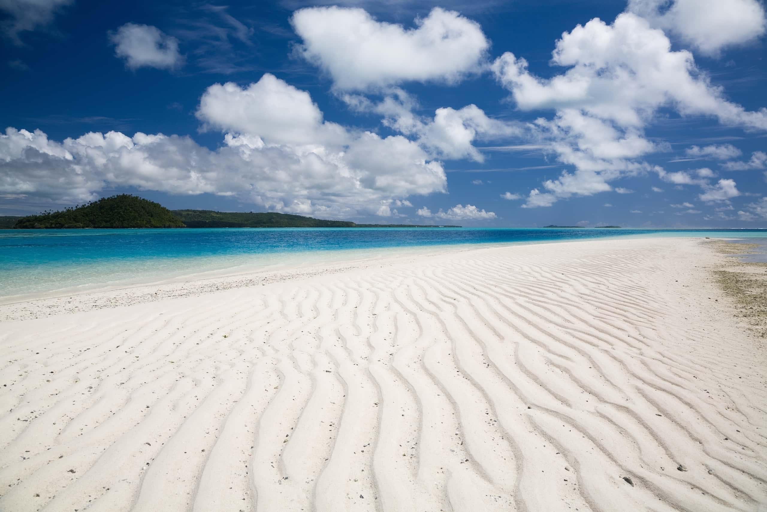 Levné letenky z Prahy na ostrov Wallis už od 27,869 Kč